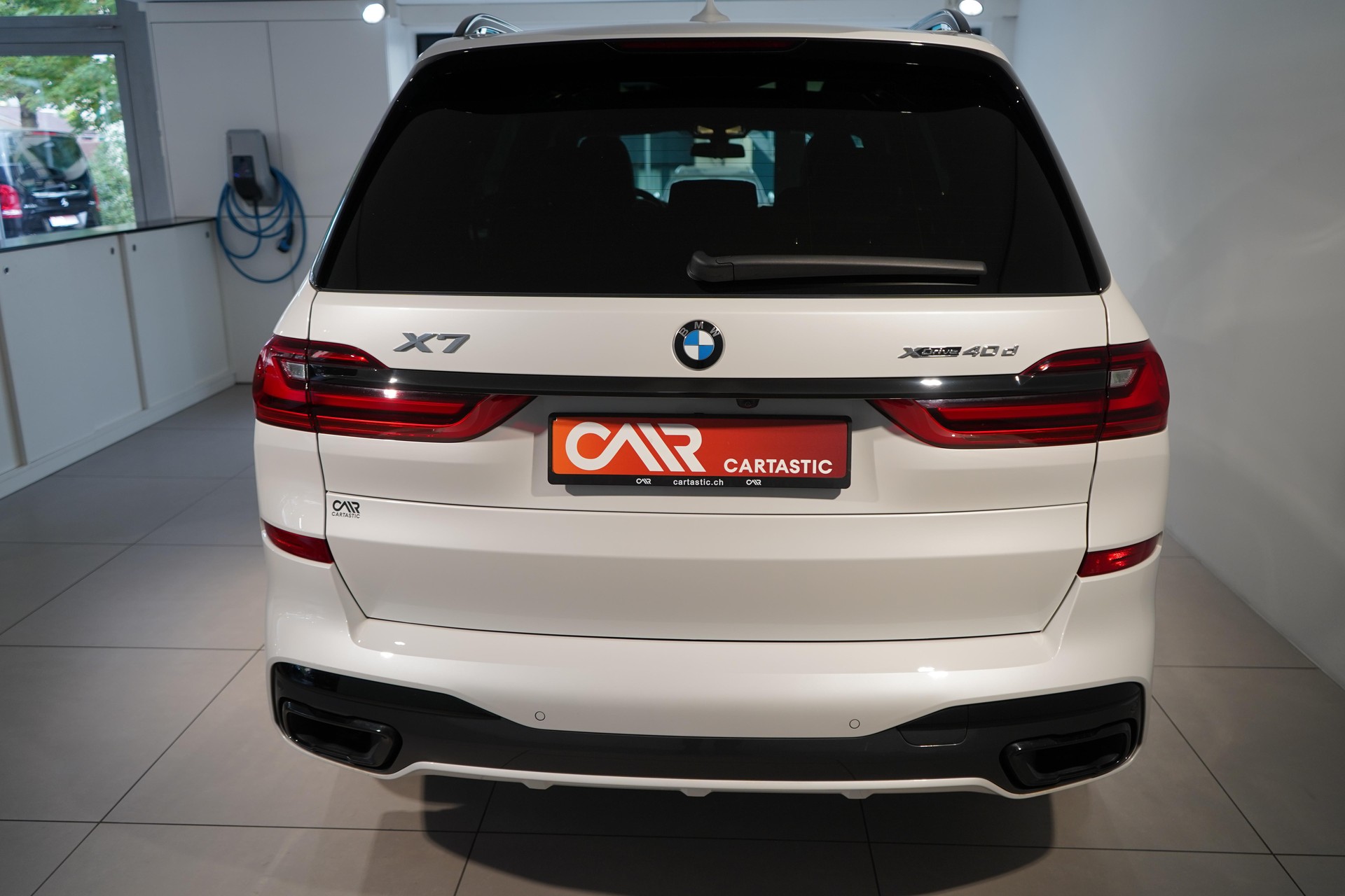 BMW X7 G07 40d xDrive SAG-showroom-element-3