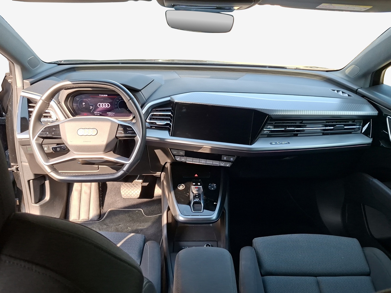 AUDI Q4 e-tron 35-image-9