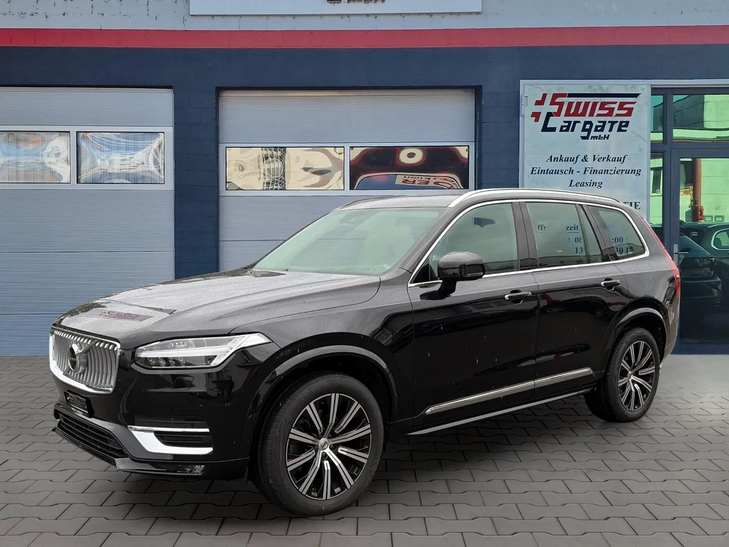 VOLVO XC90 B6 Benzin Mild Hybrid AWD Inscription Geartronic mit AHK + Panoramadach mit Werksgarantie & Gratisservice-showroom-element-3