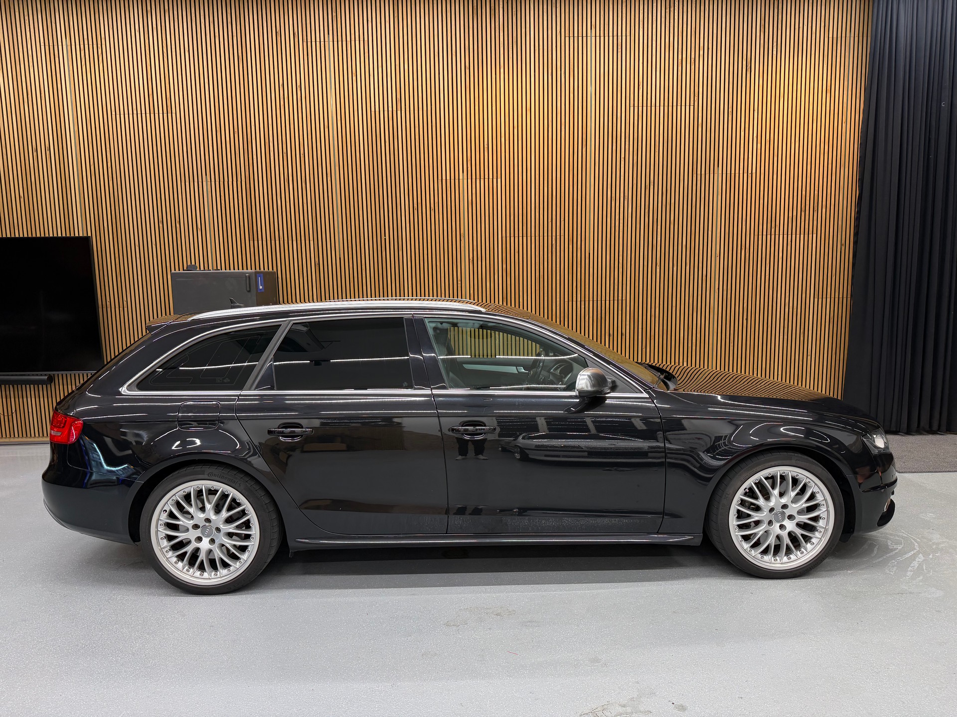 AUDI 3.0 V6 TFSI quattro S-Tronic-image-1