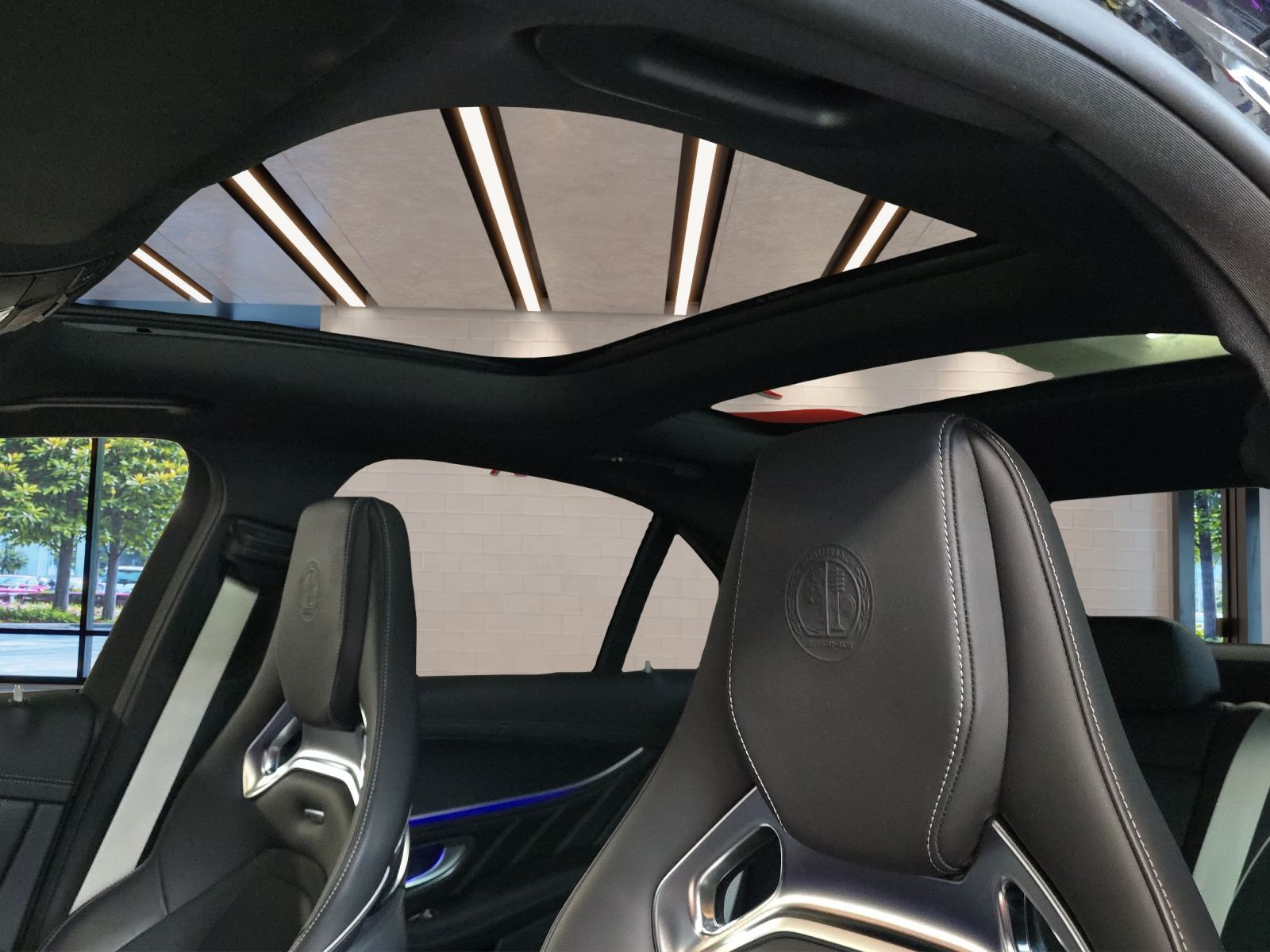 MERCEDES-BENZ E 63 AMG S 4Matic Speedshift MCT-image-25