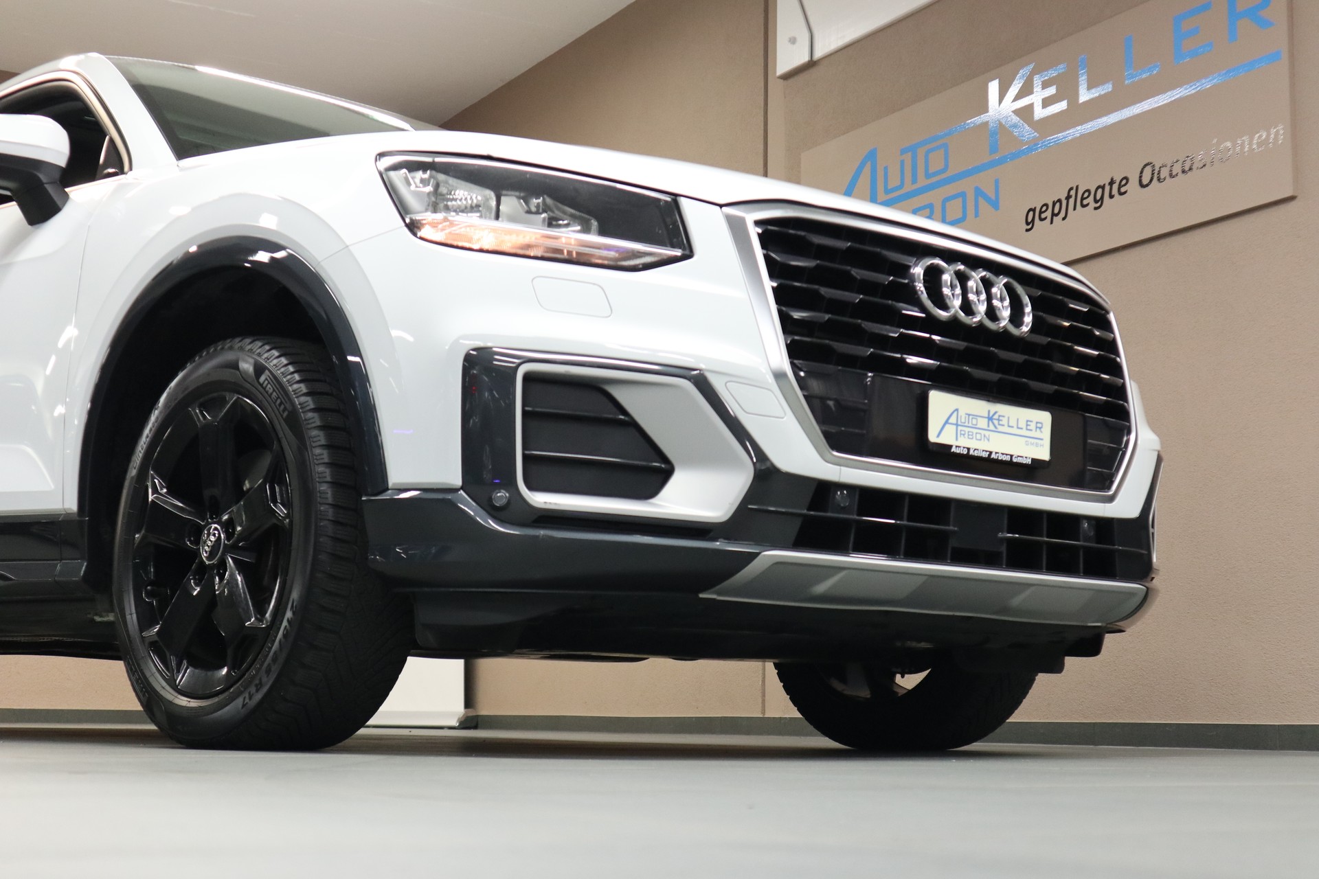 AUDI Q2 1.4 TFSI Design-image-4