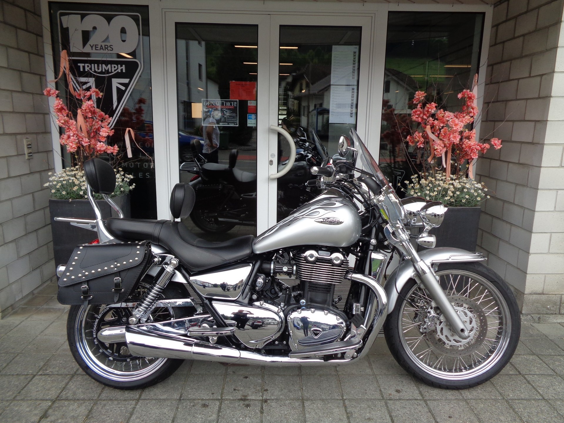TRIUMPH Thunderbird 1700 ABS mit Speichenrädern-image-1
