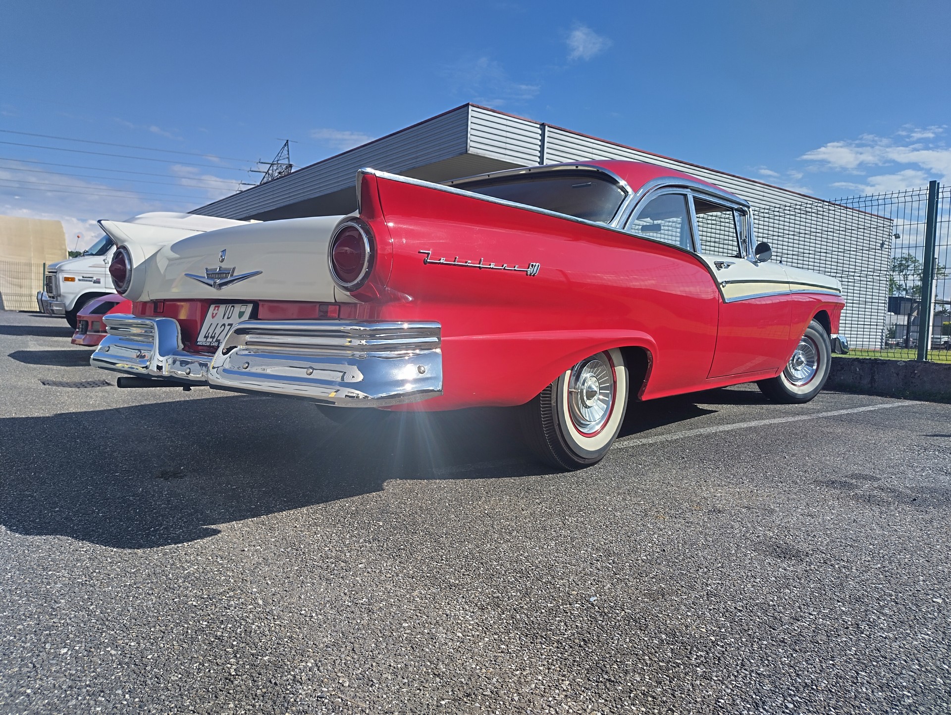 FORD FAIRLANE 500