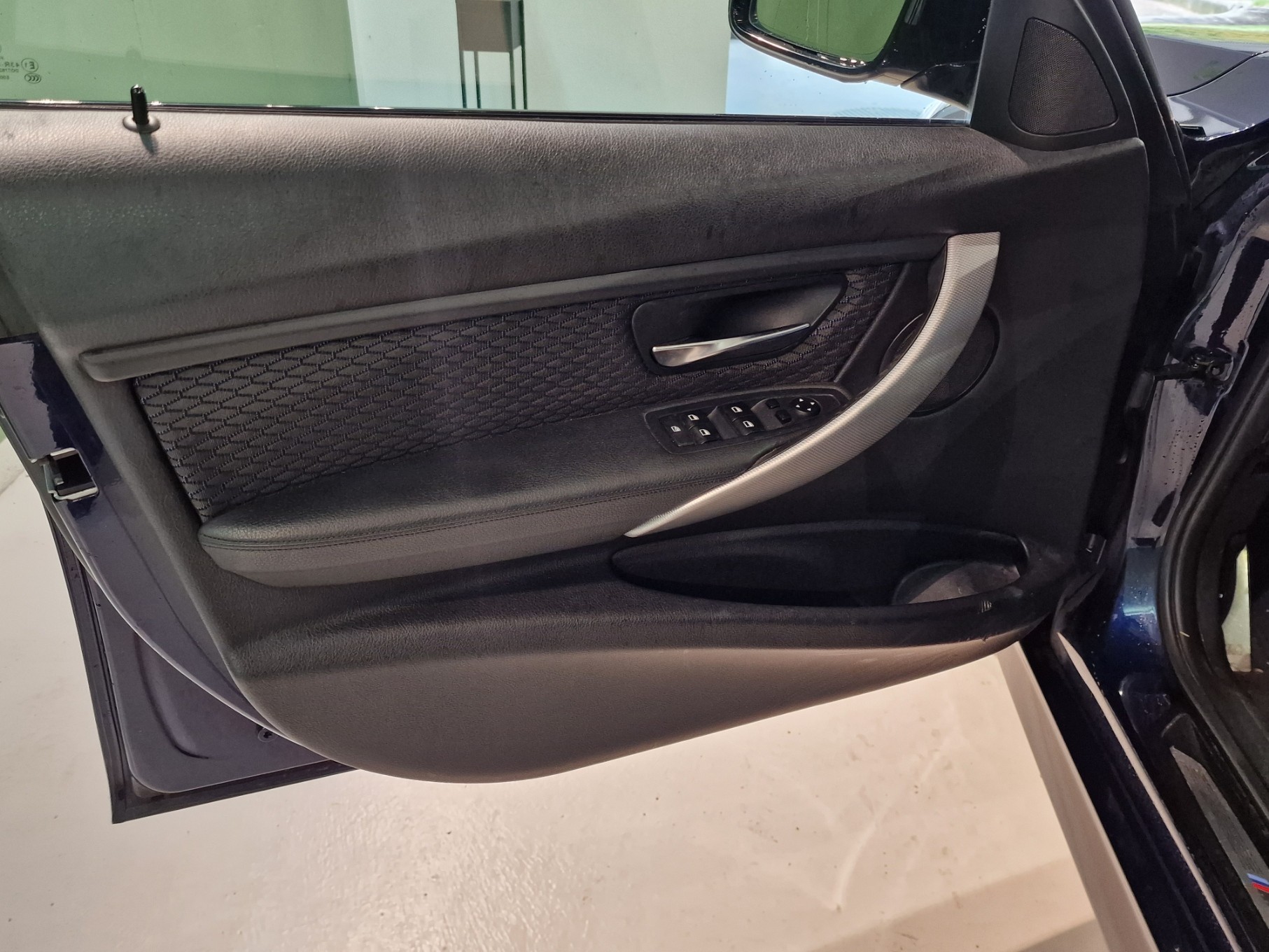 BMW 335d xDrive M Sportpaket-image-6