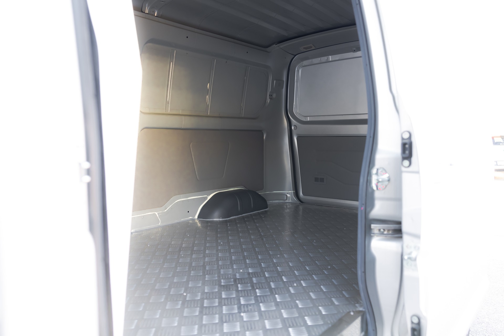 CENNTRO Logistar 200-image-11