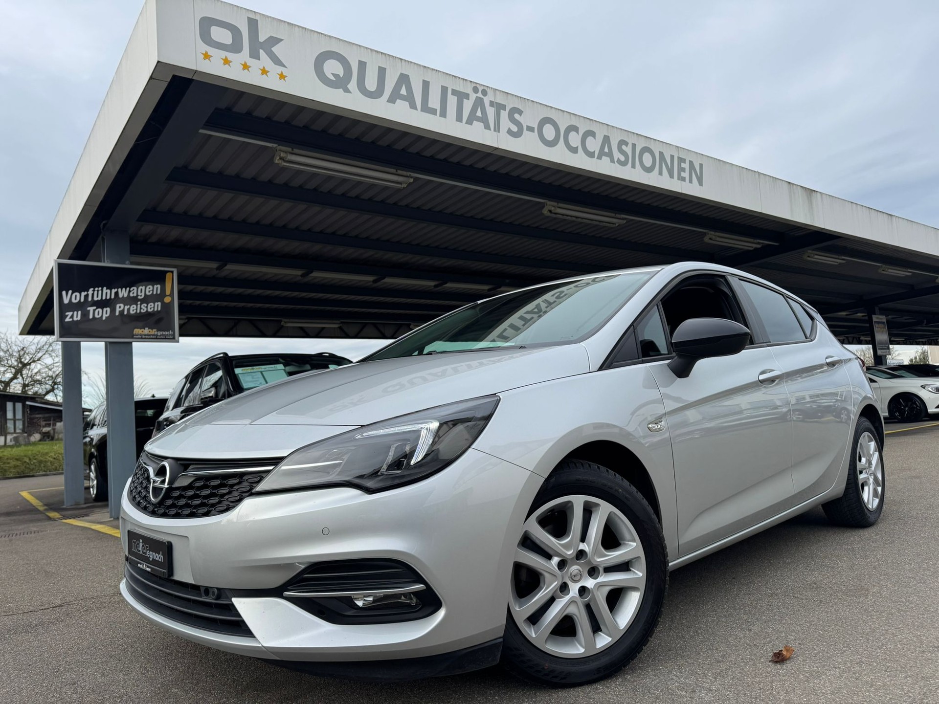 OPEL Astra 1.2i Turbo Edition
