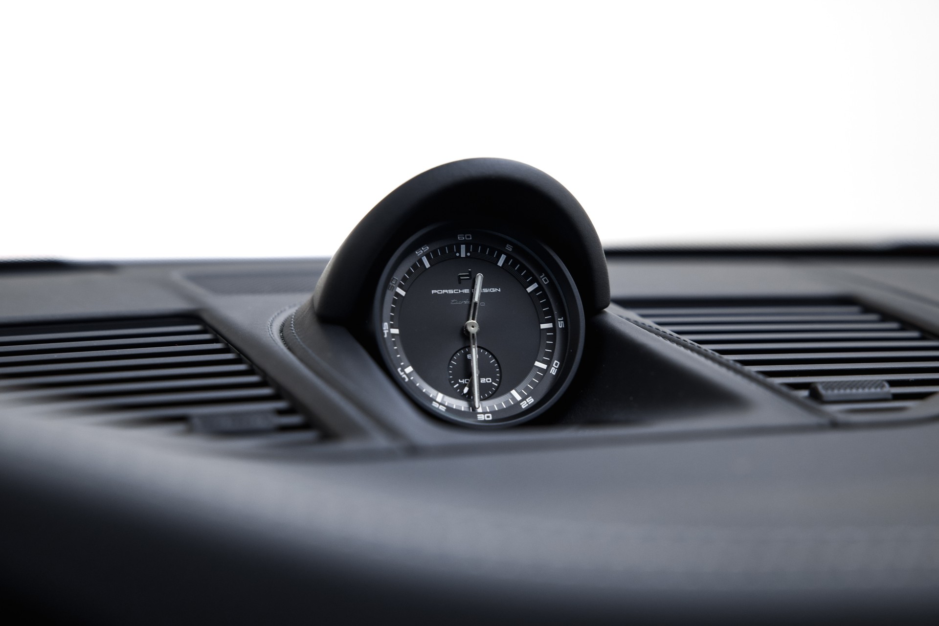 PORSCHE 911 Turbo 50 Jahre-image-29