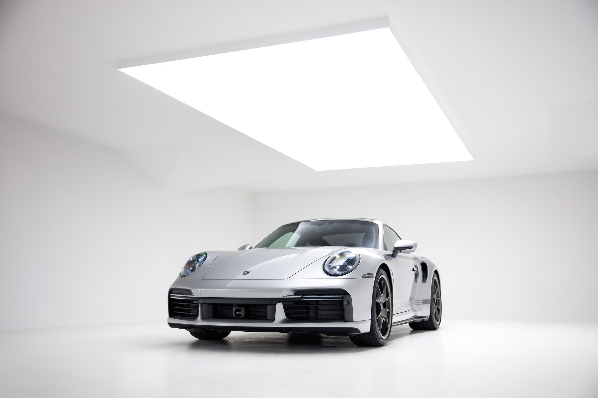 PORSCHE 911 Turbo 50 Jahre-image-4