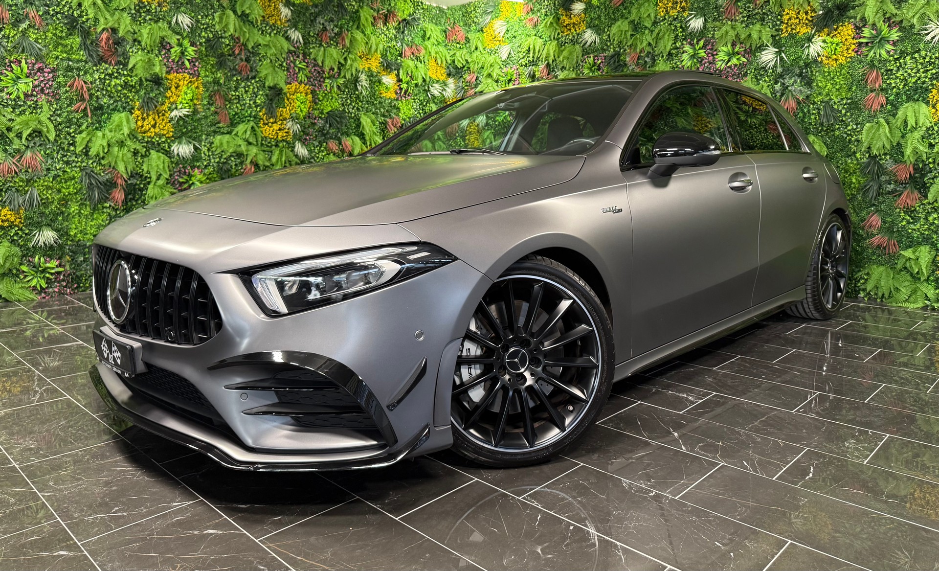 MERCEDES-BENZ A 35 AMG 4Matic Speedshift