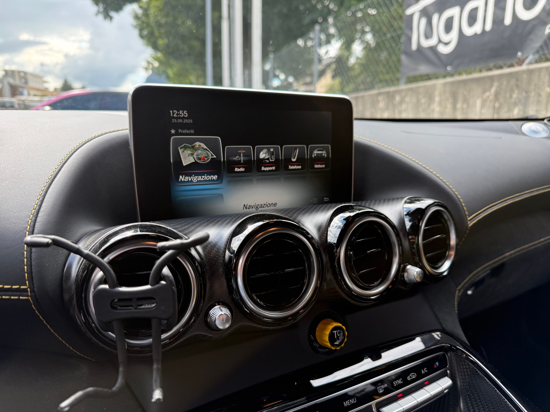 MERCEDES-BENZ AMG GT R Speedshift DCT-image-9