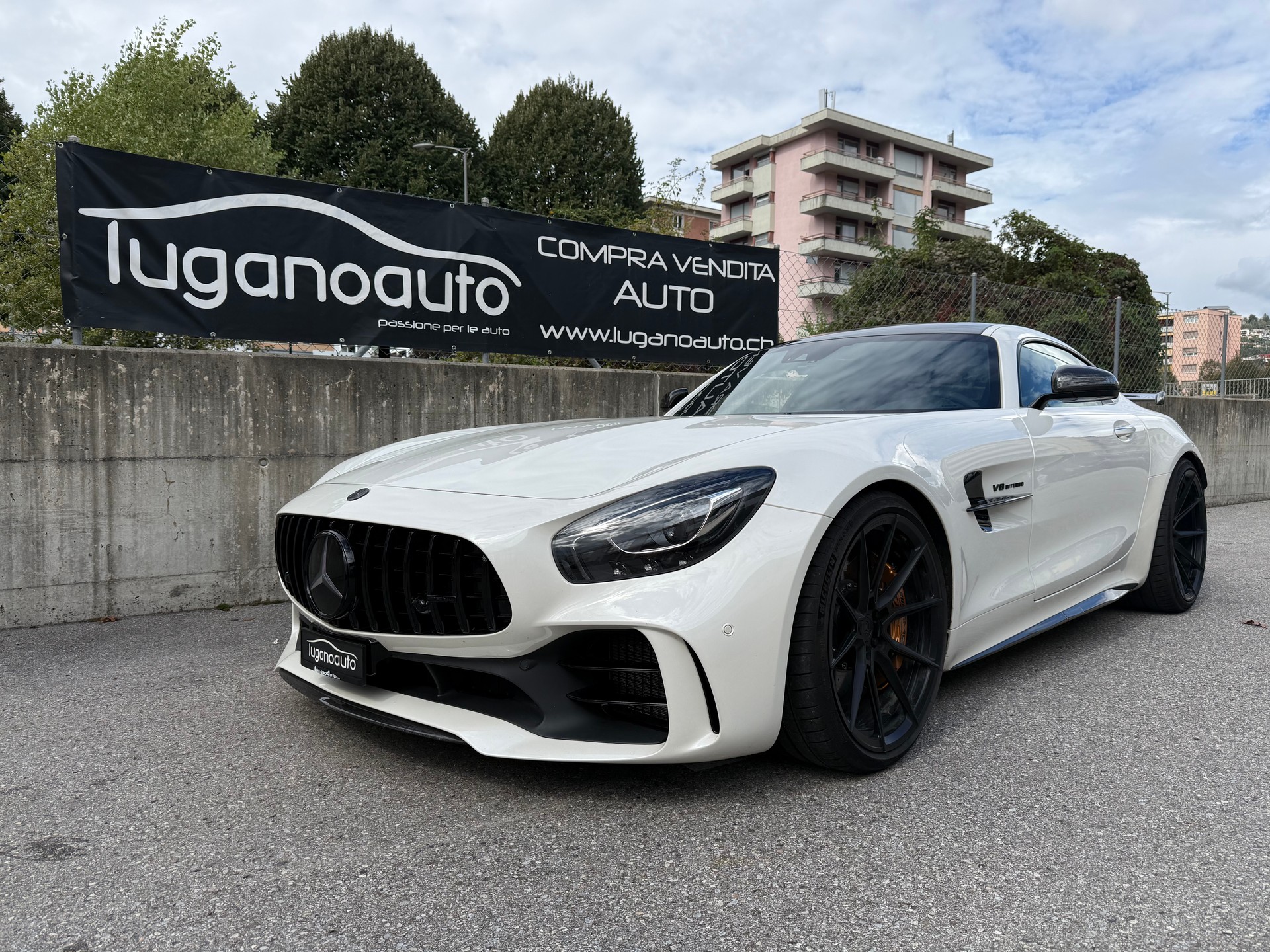MERCEDES-BENZ AMG GT R Speedshift DCT