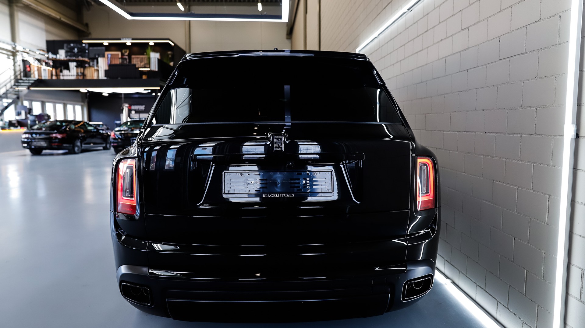 ROLLS-ROYCE Cullinan 6.7 V12 *Mandarin Interior*-image-6
