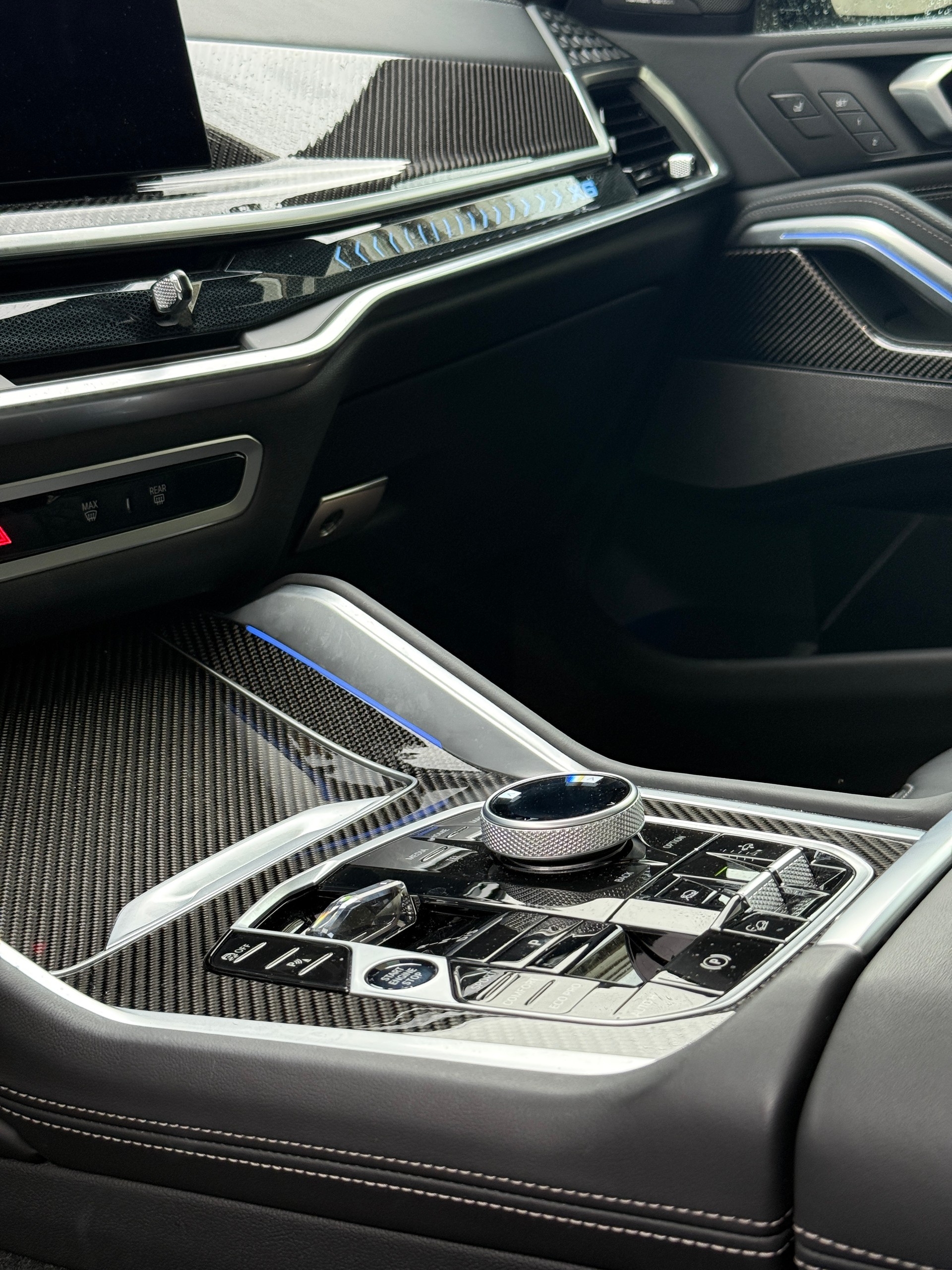 BMW X6 xDrive 48V 40i M Sport PRO Steptronic-image-13