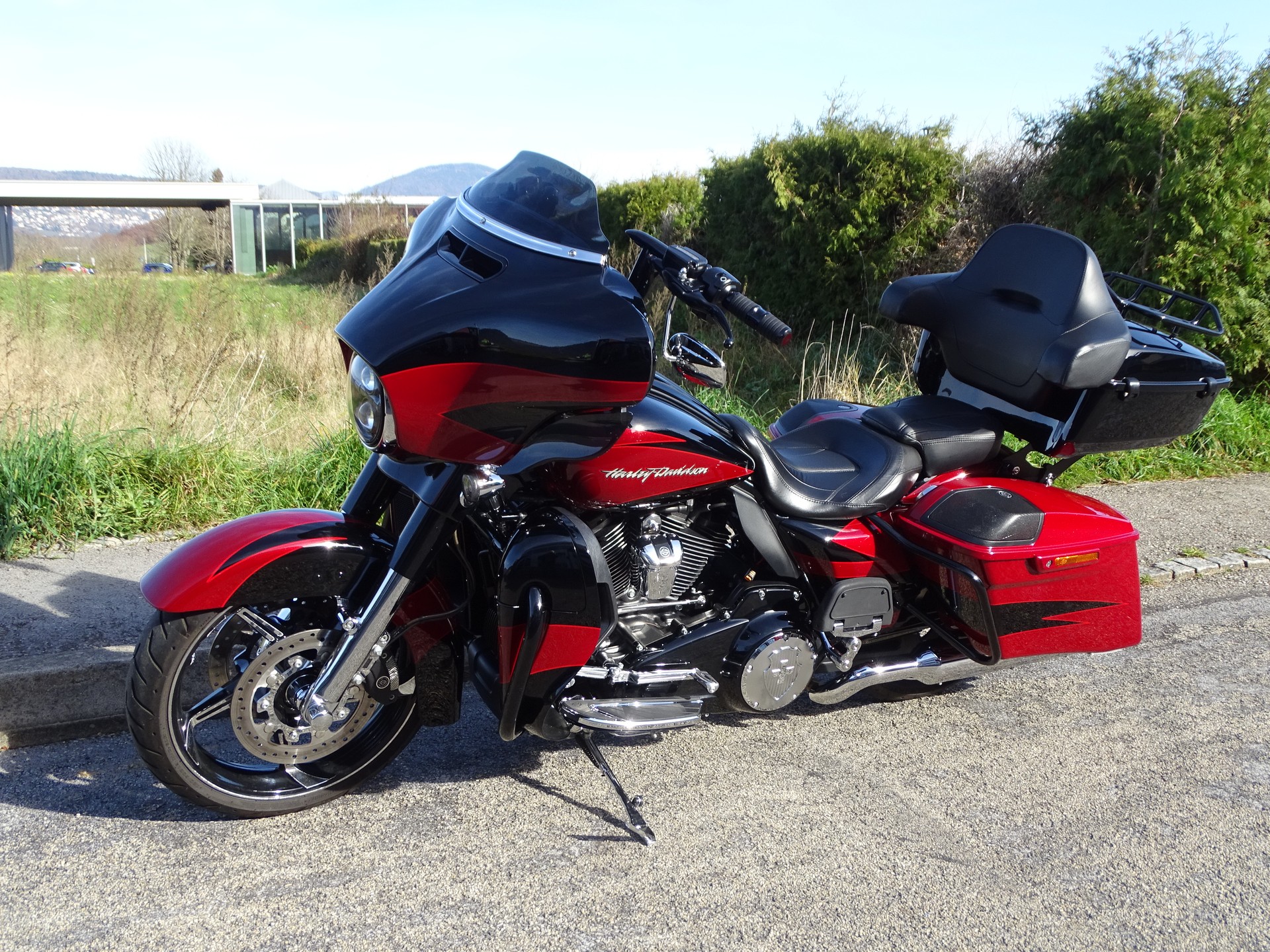 HARLEY-DAVIDSON FLHXSE Street Glide ABS CVO 114-image-5