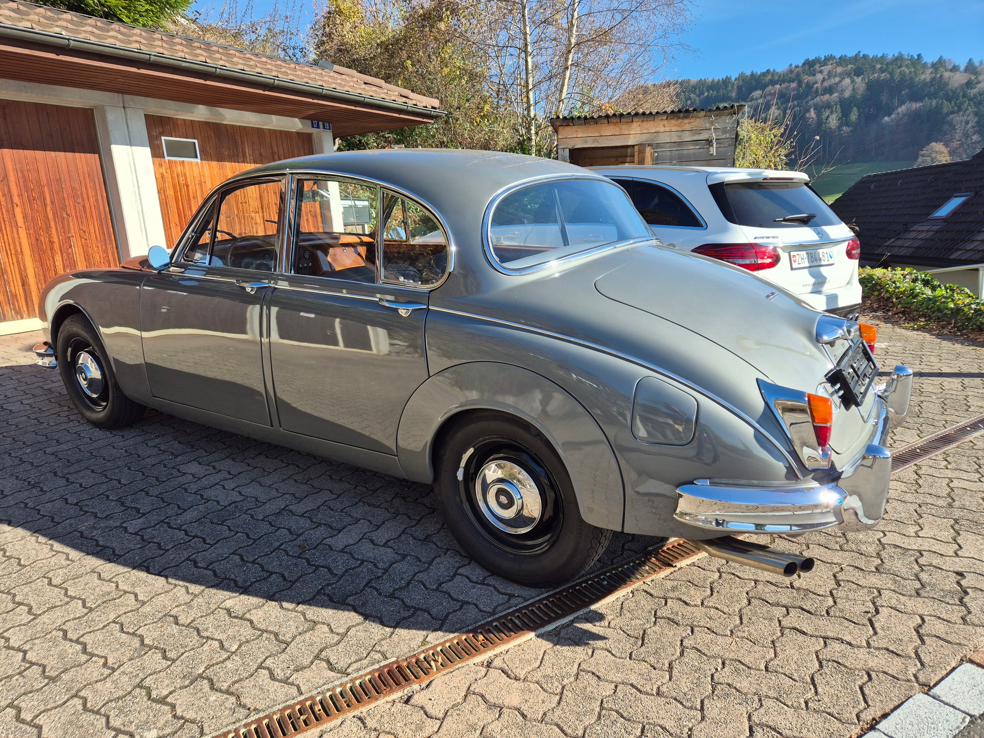 JAGUAR 4.2-image-2