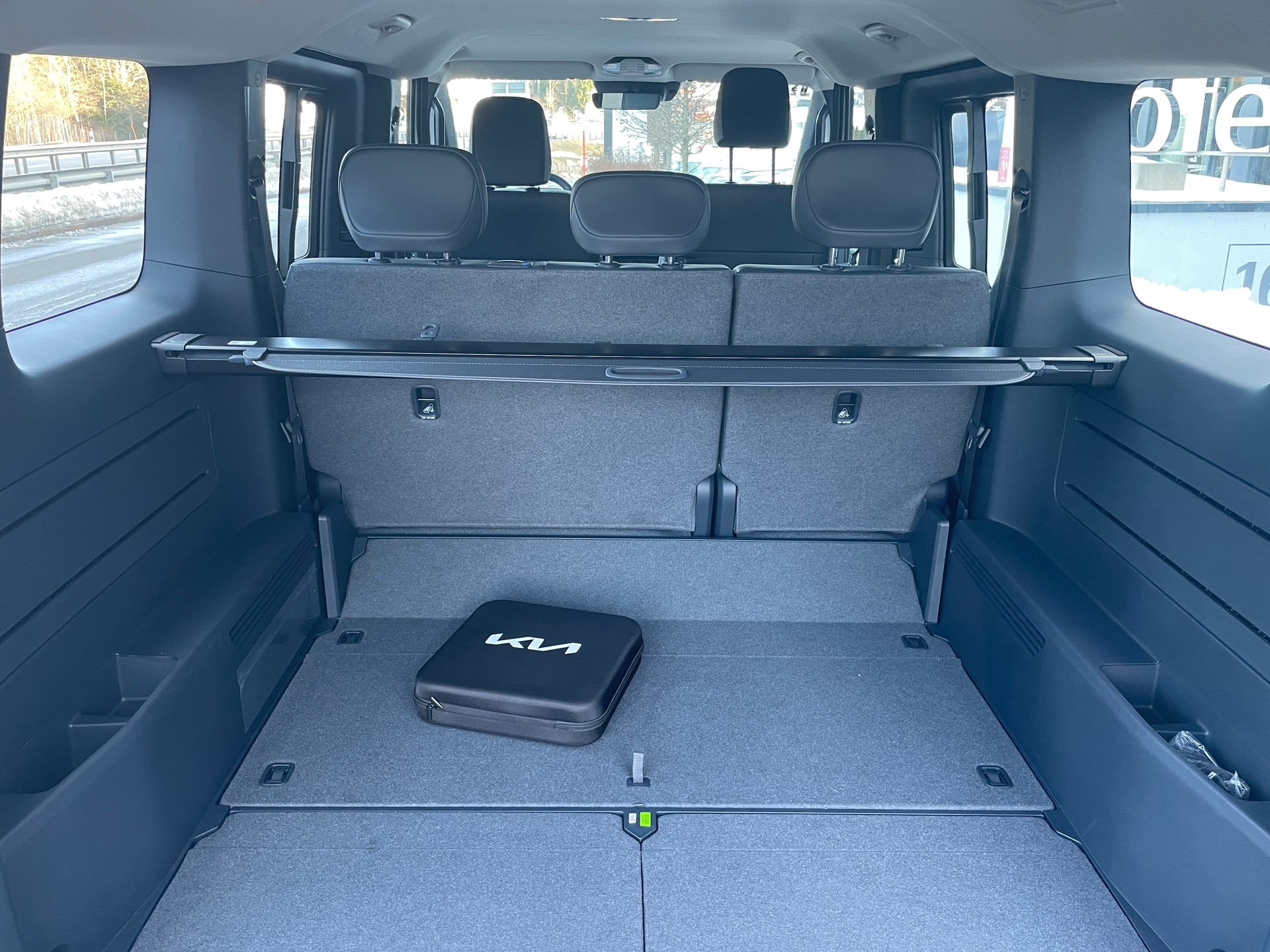 KIA PV5 71.2 kWh Elite mit Wärmepumpe, VOLLAUSSTATTUNG-image-9