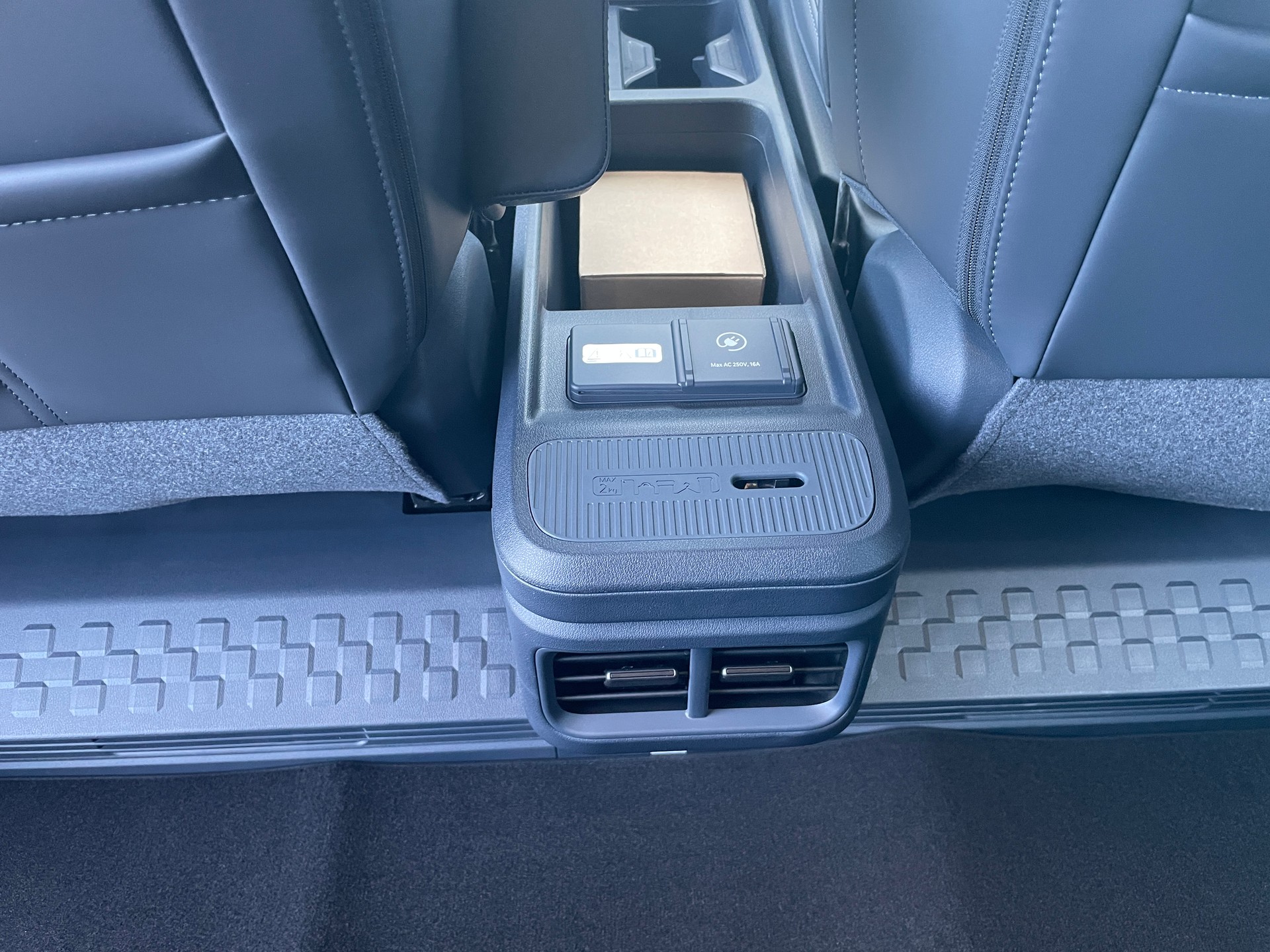 KIA PV5 71.2 kWh Elite mit Wärmepumpe, VOLLAUSSTATTUNG-image-20