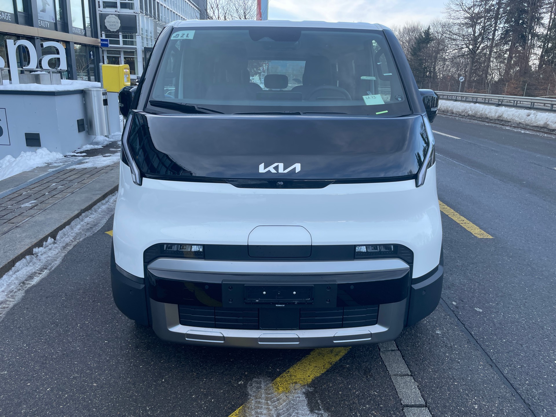 KIA PV5 71.2 kWh Elite mit Wärmepumpe, VOLLAUSSTATTUNG-showroom-element-1