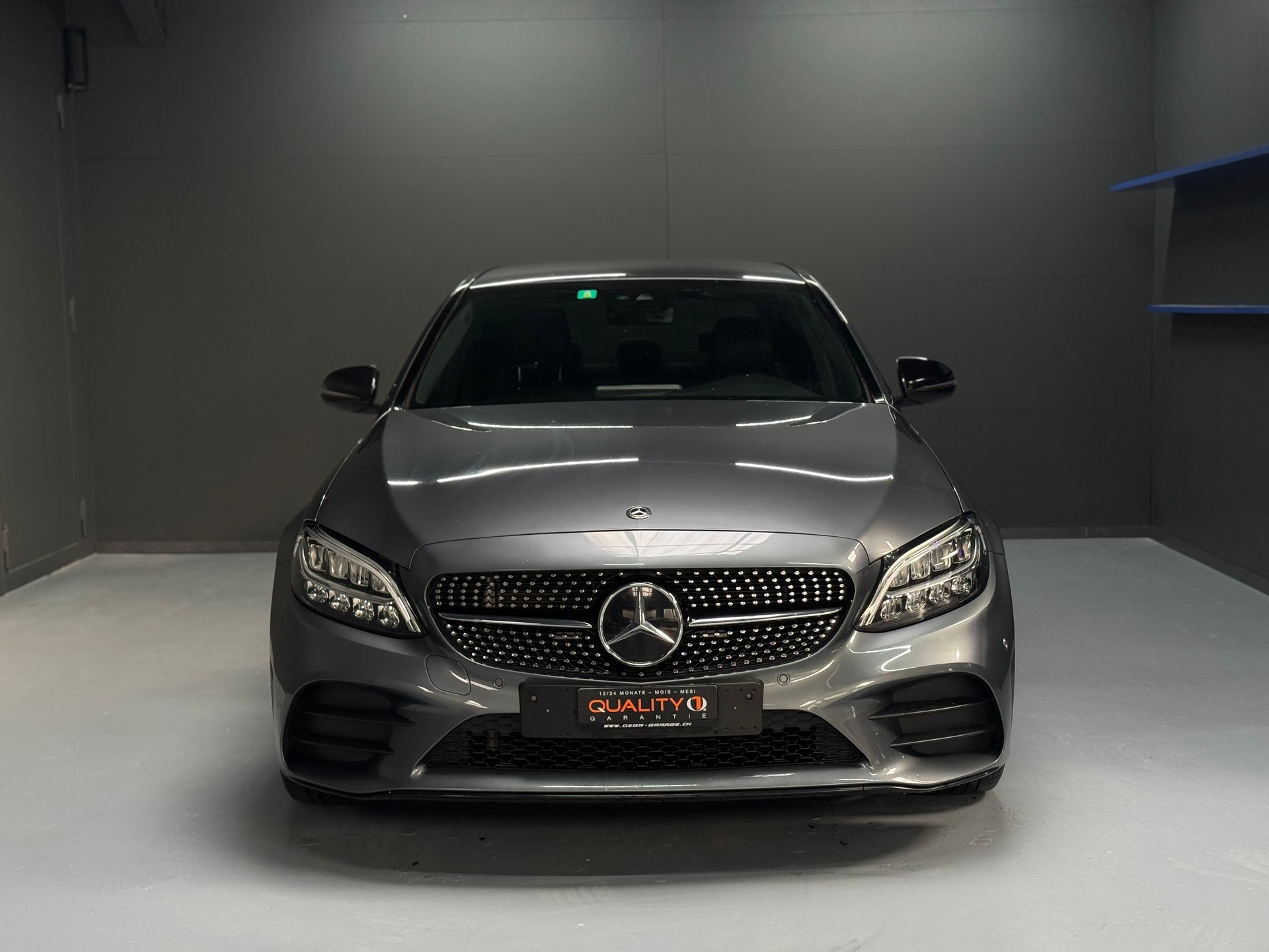 MERCEDES-BENZ C 180 BlueTEC AMG Line 7G-Tronic-image-1