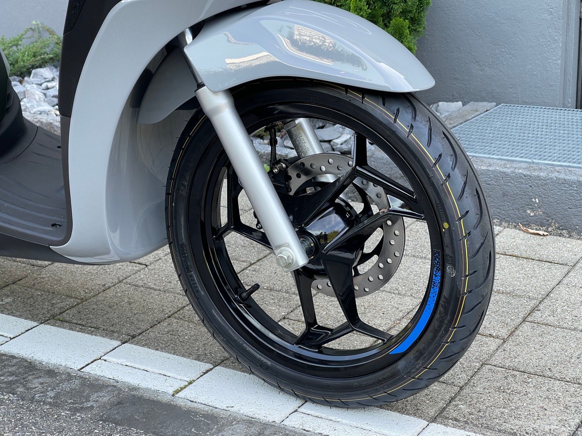 PIAGGIO Liberty 125 Sport E5+-image-3