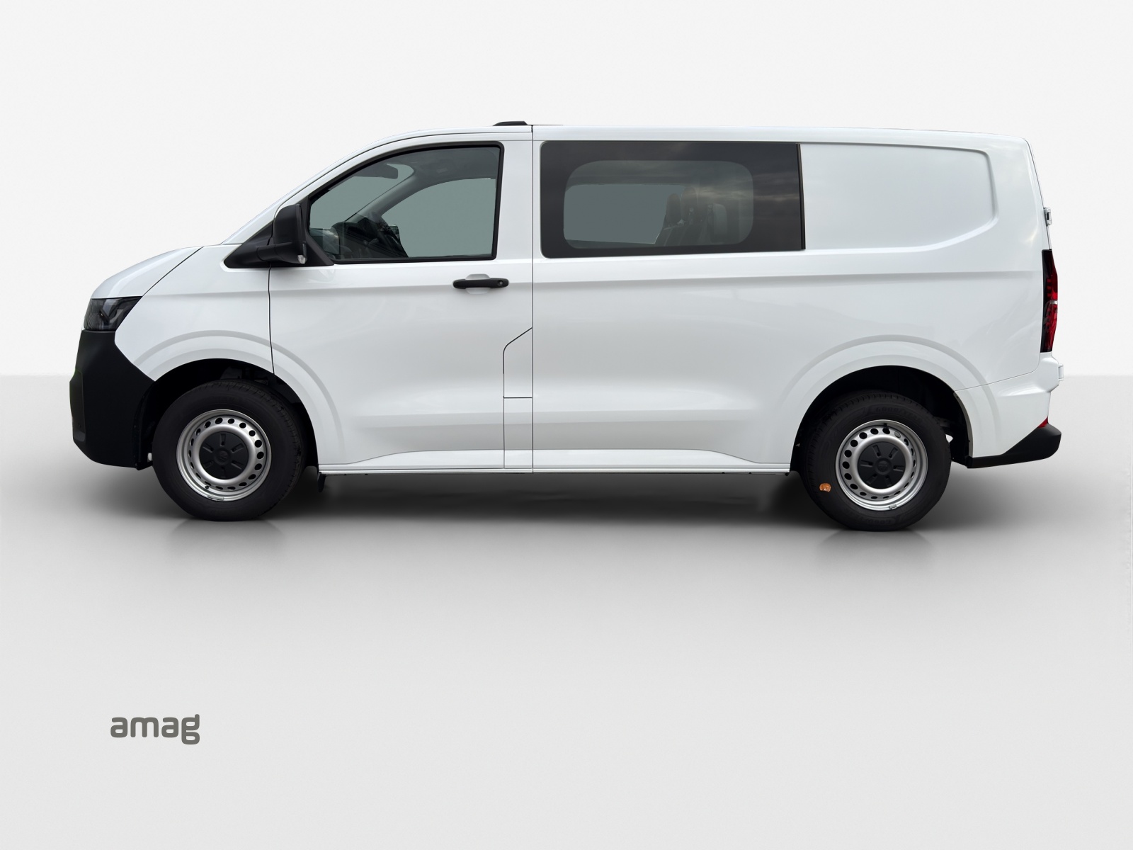 VW Transporter Plus 2.0 TDI Automat-showroom-element-1