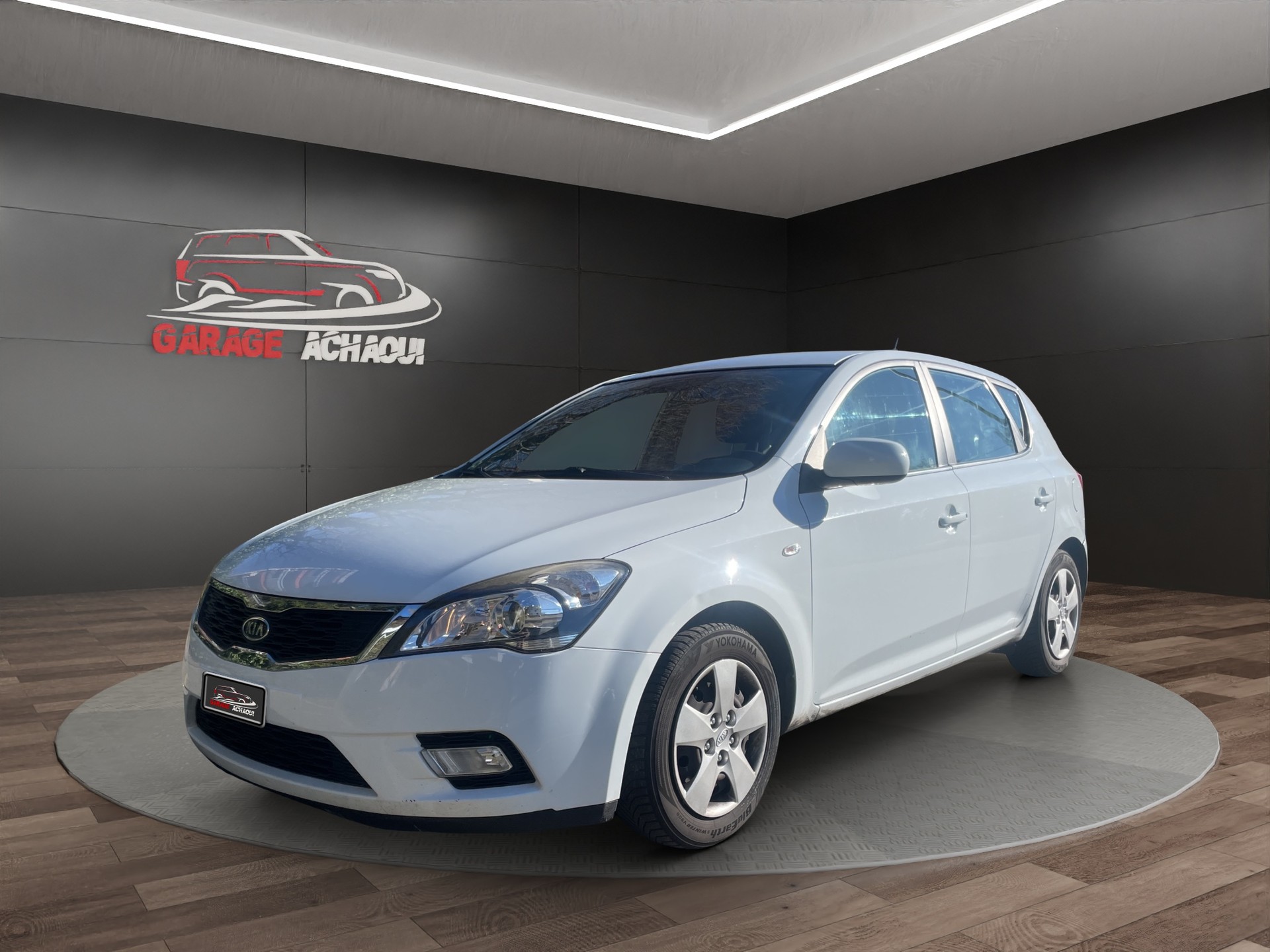 KIA Cee'd 1.4 16V Basic-image-1
