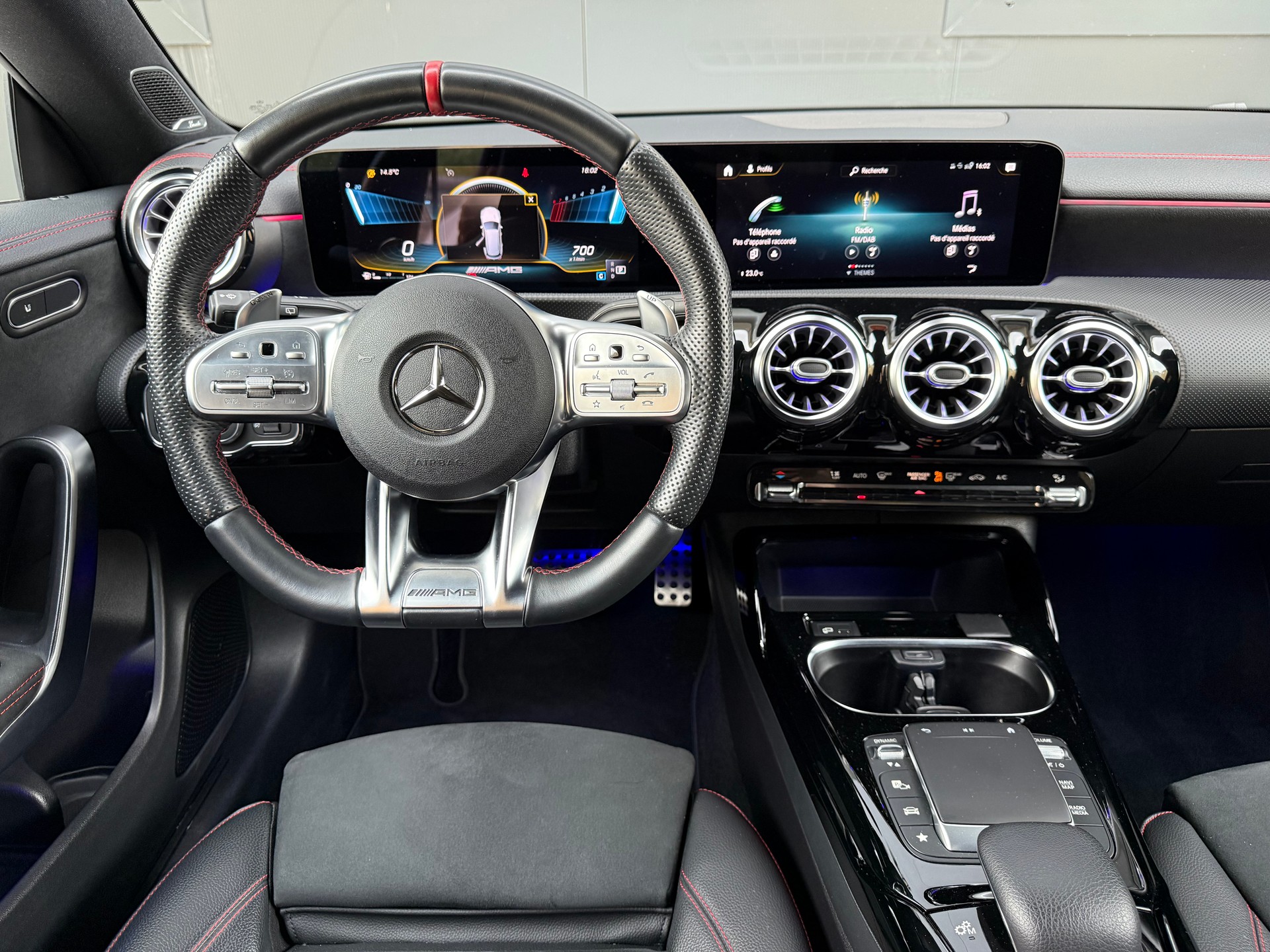 MERCEDES-BENZ CLA Shooting Brake 35 AMG 4Matic 7G-DCT-image-13