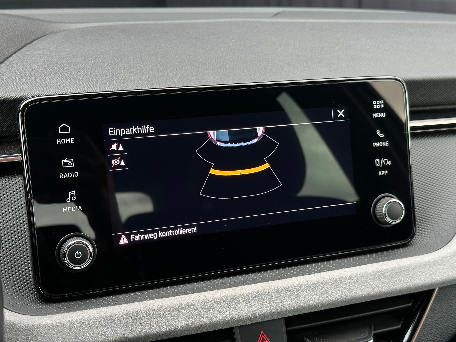 SKODA Scala 1.5 TSI Selection DSG-image-18
