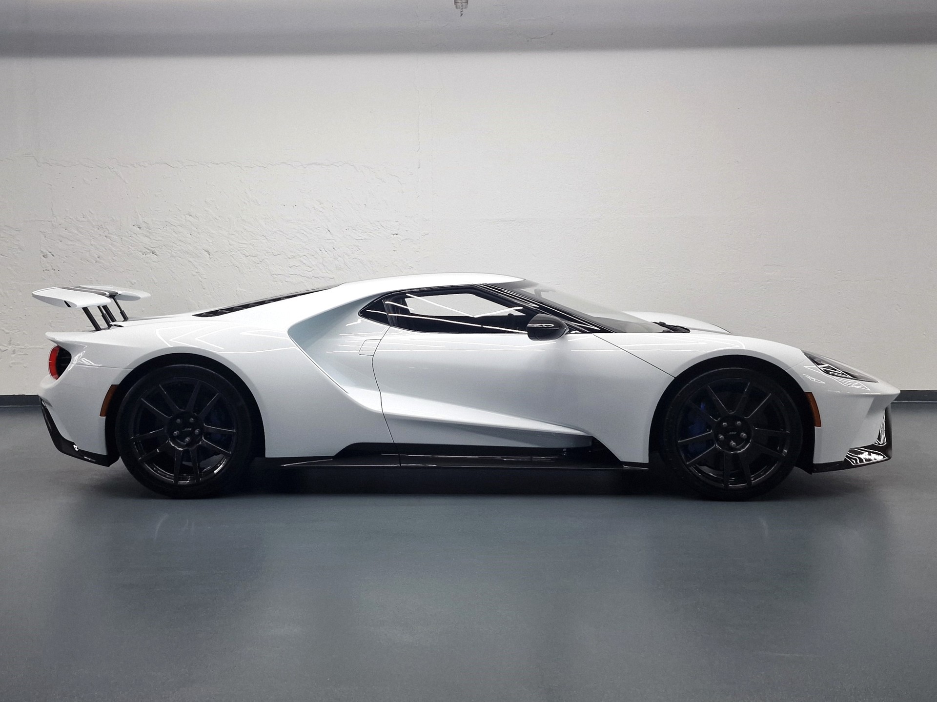 FORD GT CARBON SERIES
