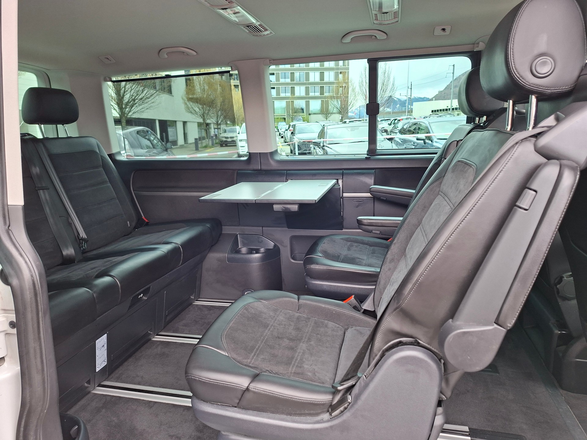 VW T6 Multivan 2.0 TDI Highline DSG-image-4
