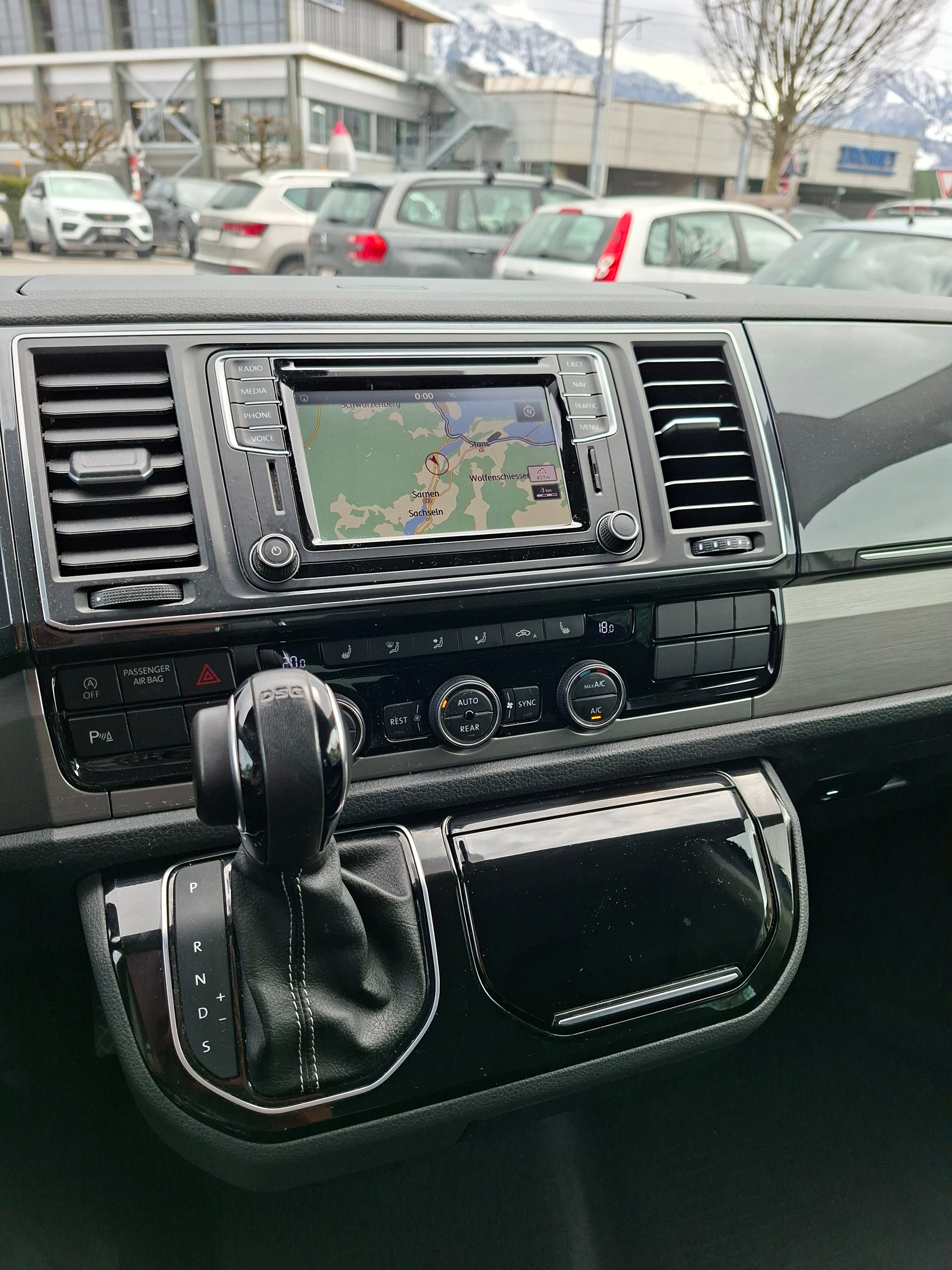 VW T6 Multivan 2.0 TDI Highline DSG-image-11