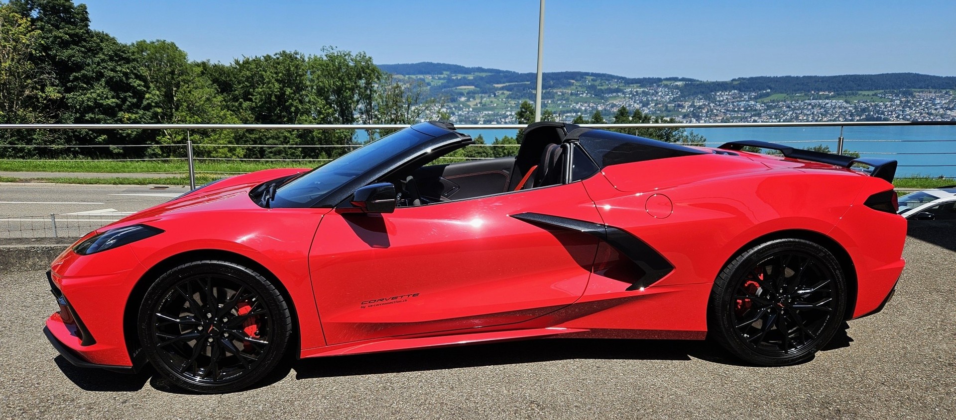 CHEVROLET CORVETTE C8 Stingray Cabriolet-showroom-element-2