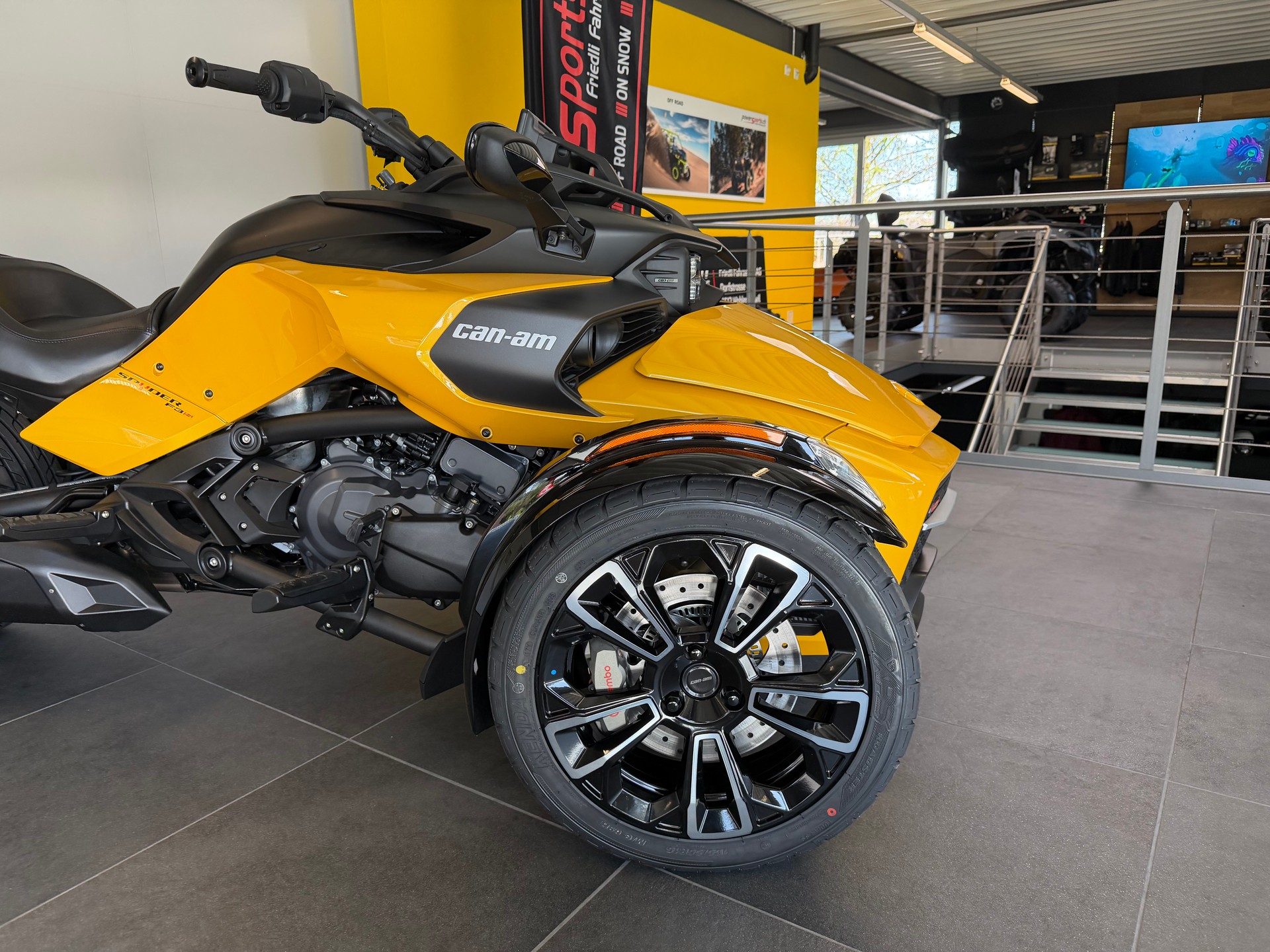 CAN-AM Spyder F3 S-image-7