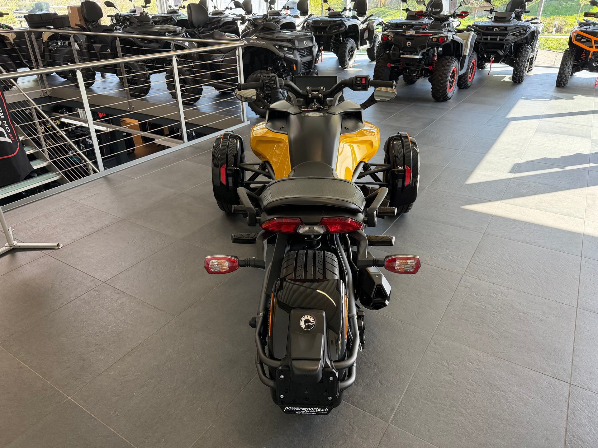 CAN-AM Spyder F3 S-image-4