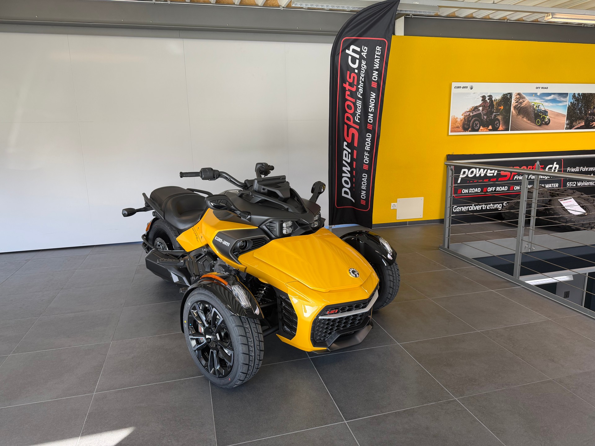 CAN-AM Spyder F3 S-image-0
