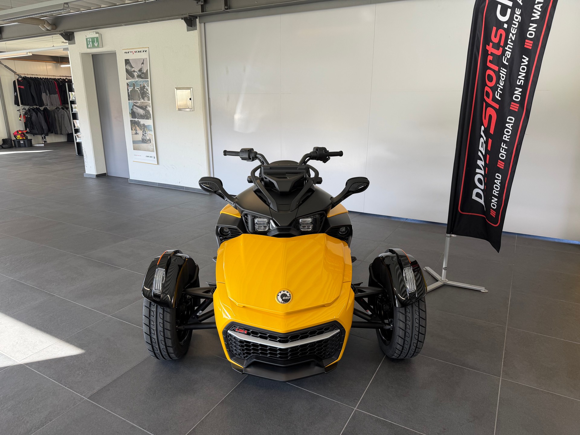 CAN-AM Spyder F3 S-image-1