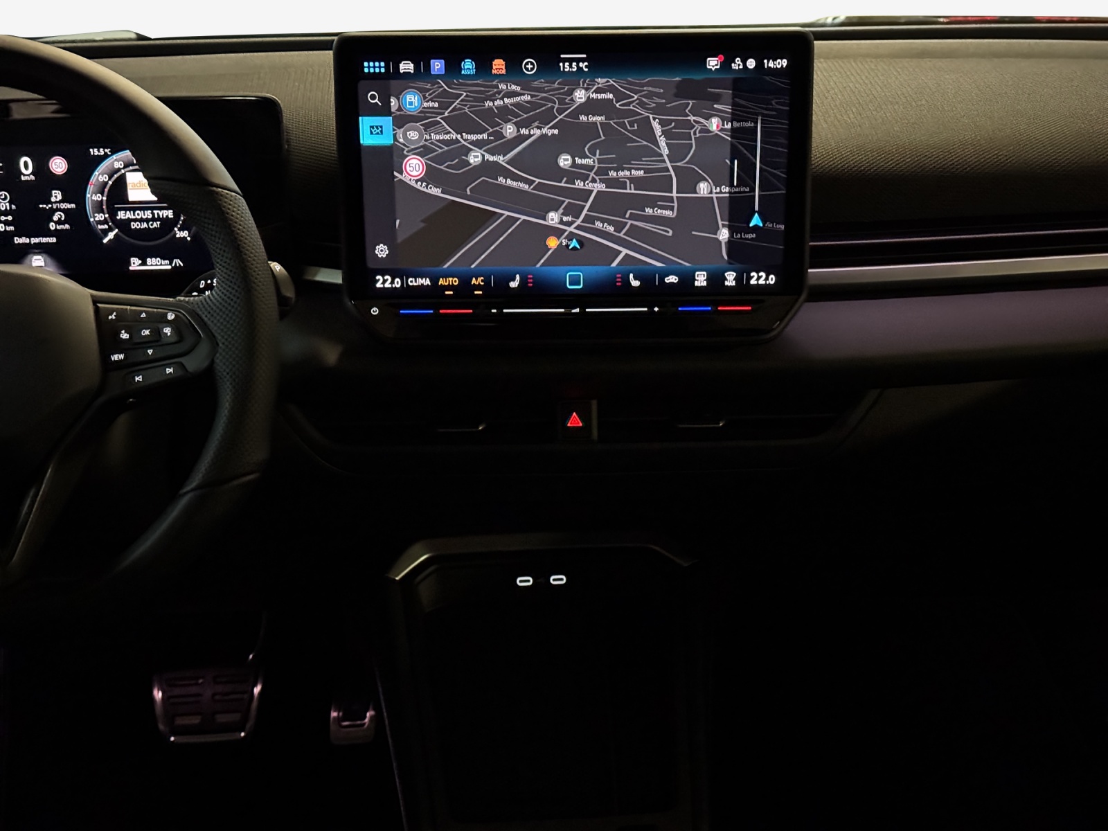VW T-Roc 1.5 eTSI mHEV R-Line DSG-image-10