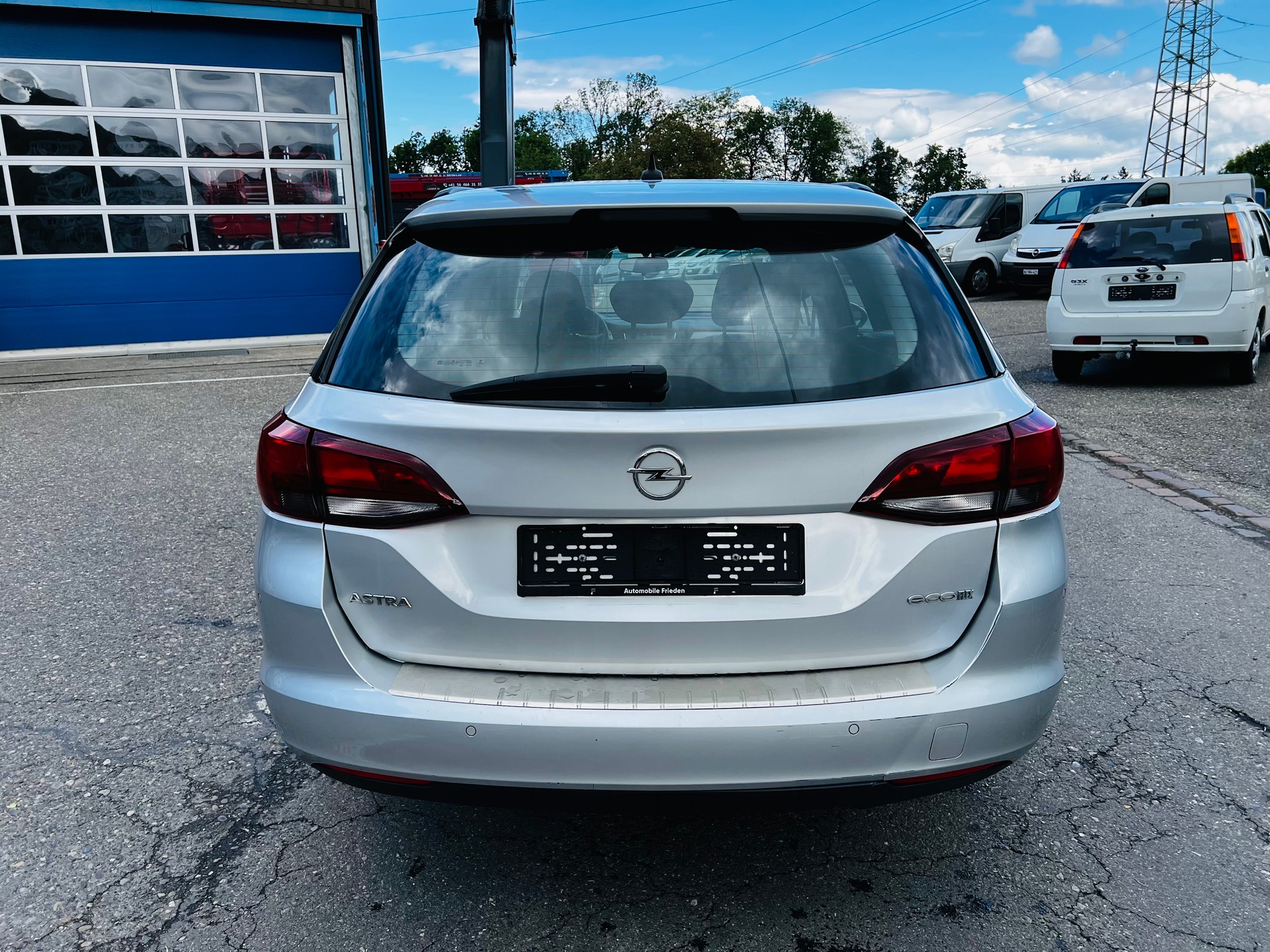 OPEL Astra Sports Tourer 1.0i Turbo Excellence-image-4
