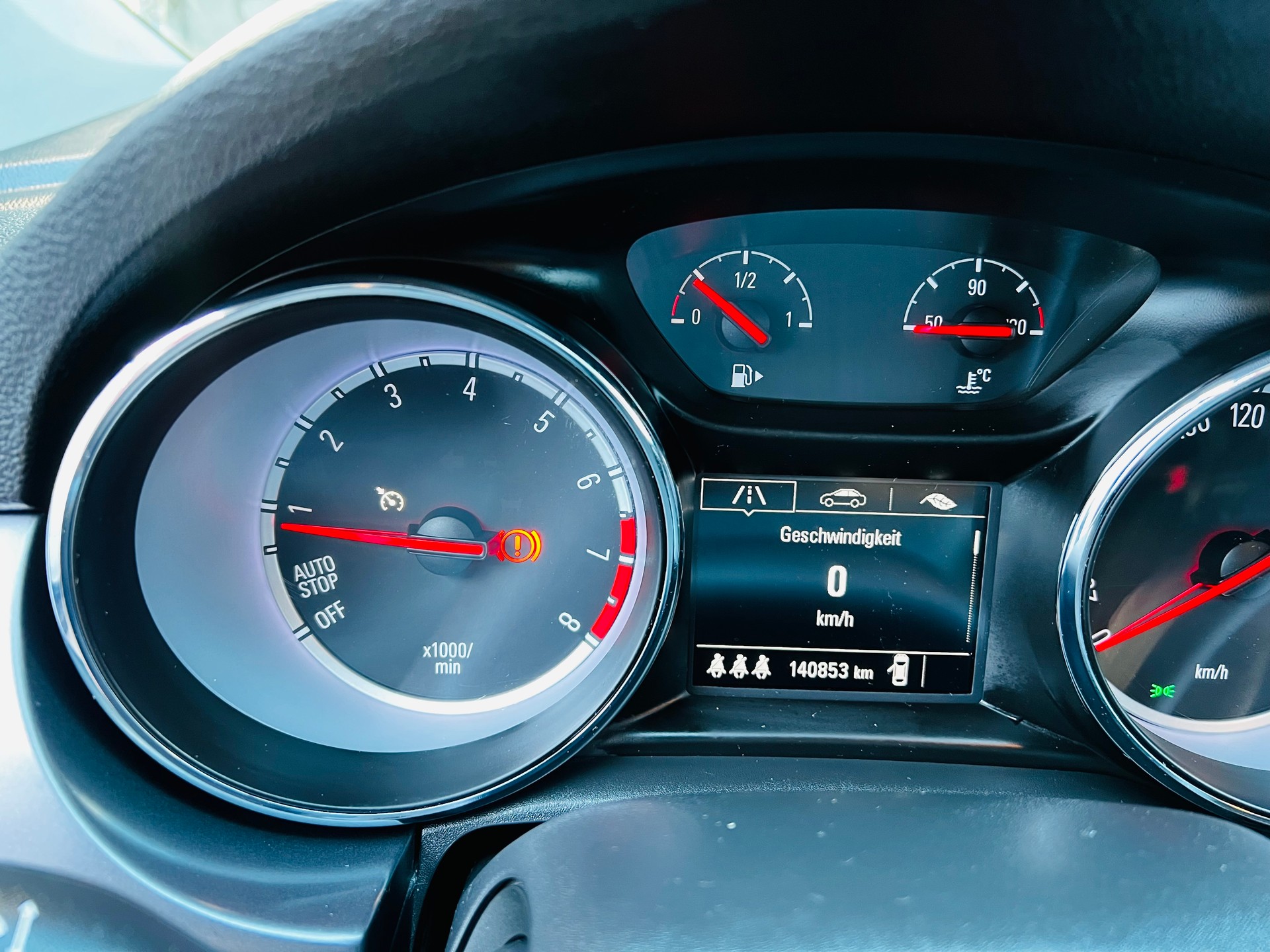 OPEL Astra Sports Tourer 1.0i Turbo Excellence-image-6
