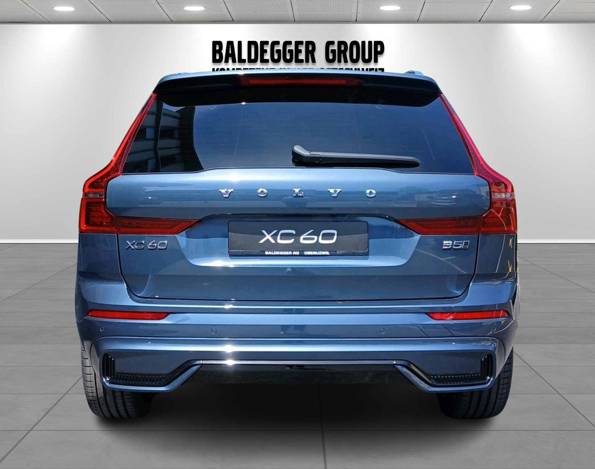 VOLVO XC60 2.0 B5 MH Ultra Dark AWD-image-9