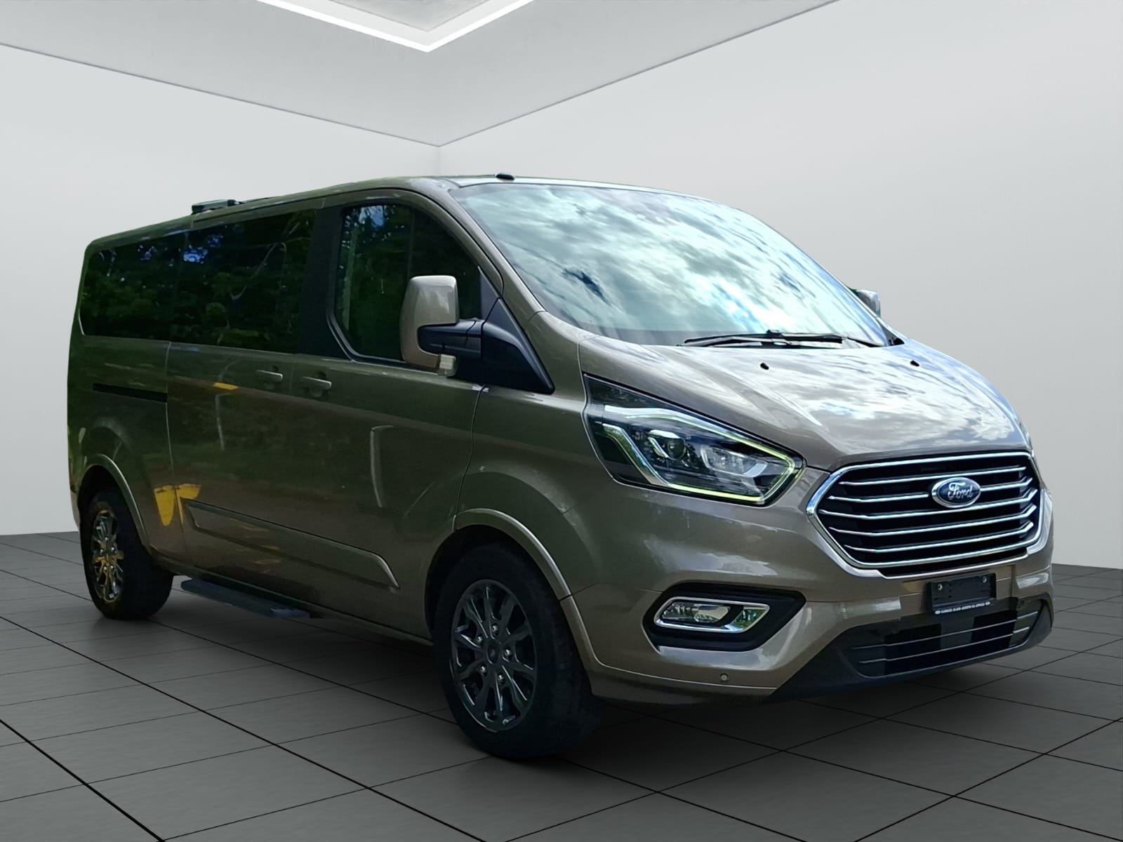 FORD Tourneo Custom 310 L2H1 Titanium SelectShift A-image-2