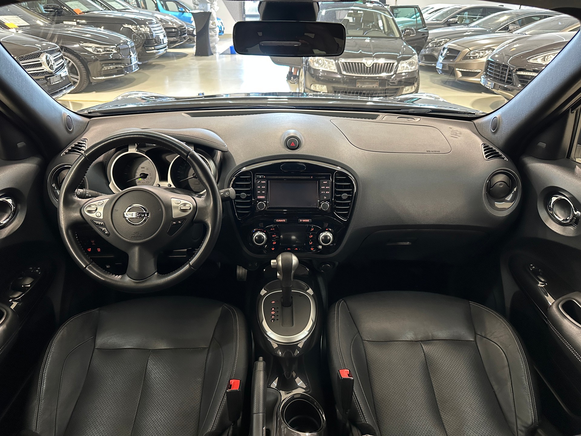 NISSAN Juke 1.6 tekna Xtronic CVT-image-13