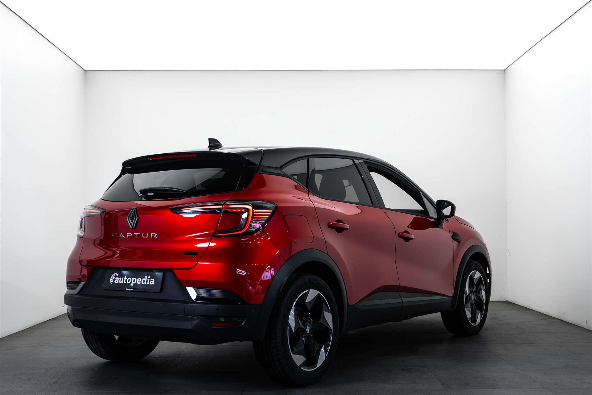 RENAULT Captur 1.8 E-Tech 160 Techno DHT-Automat-showroom-element-2