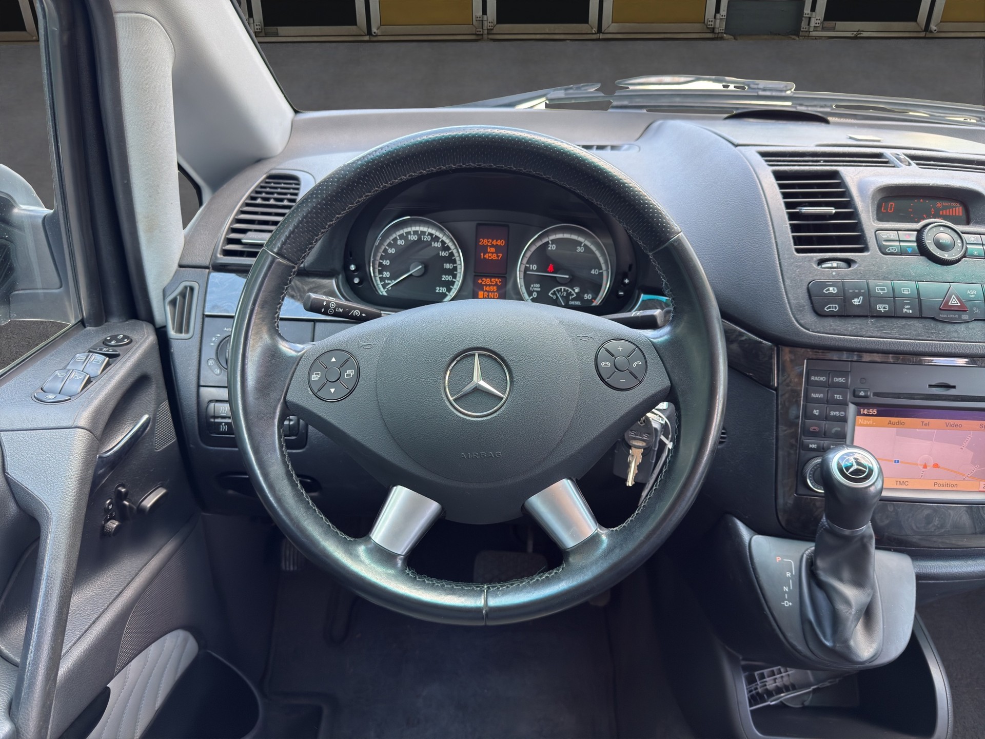 MERCEDES-BENZ Viano 2.2 CDI Blue Efficiency Ambiente L 4matic-image-11