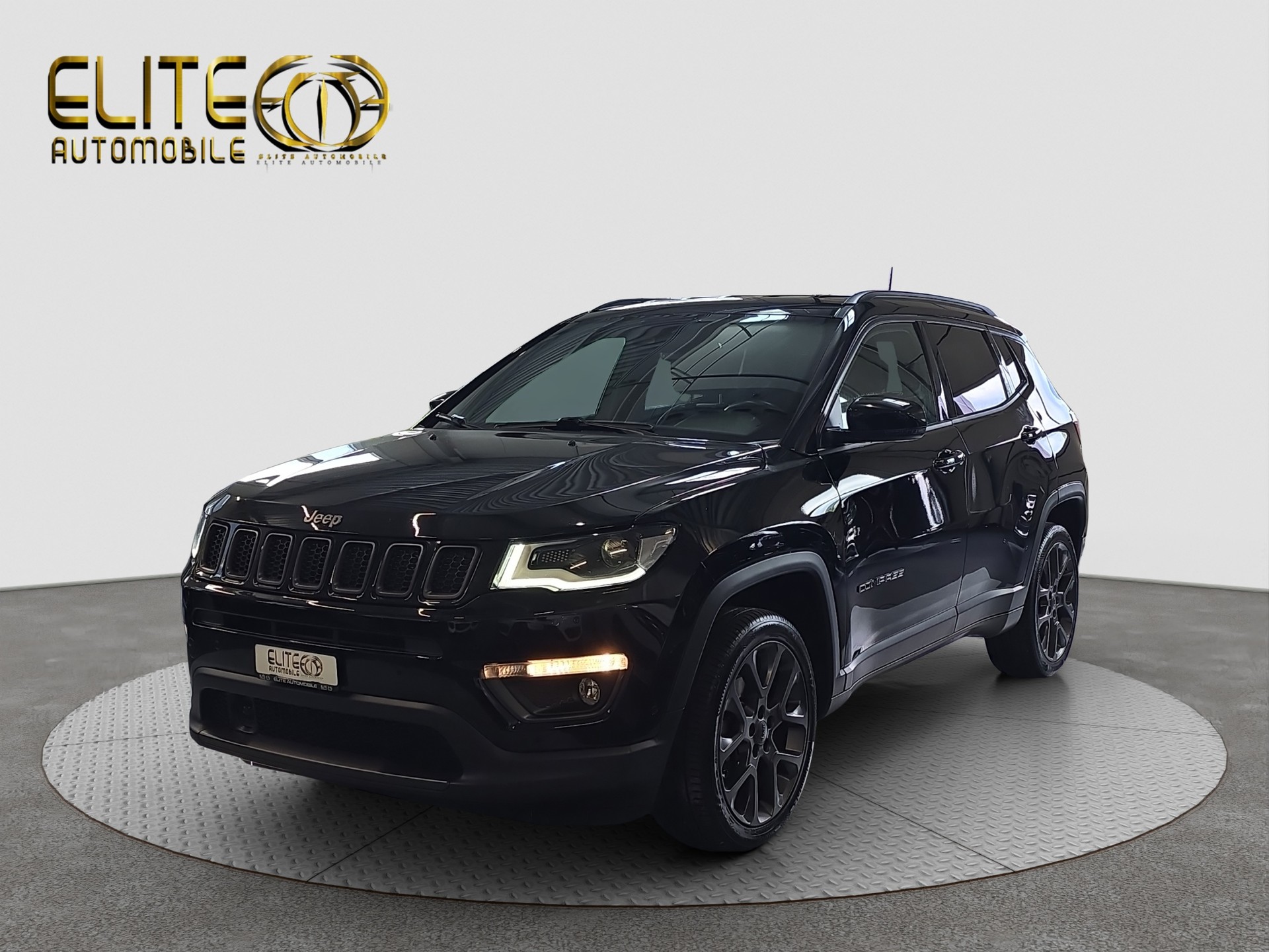 JEEP Compass 2.0CRD Limited AWD 9ATX-showroom-element-3