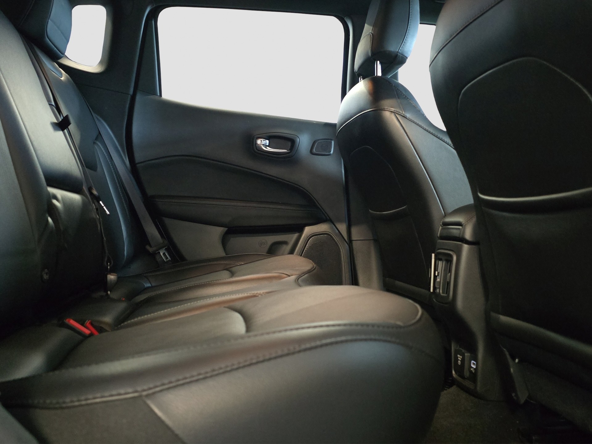 JEEP Compass 2.0CRD Limited AWD 9ATX-image-13