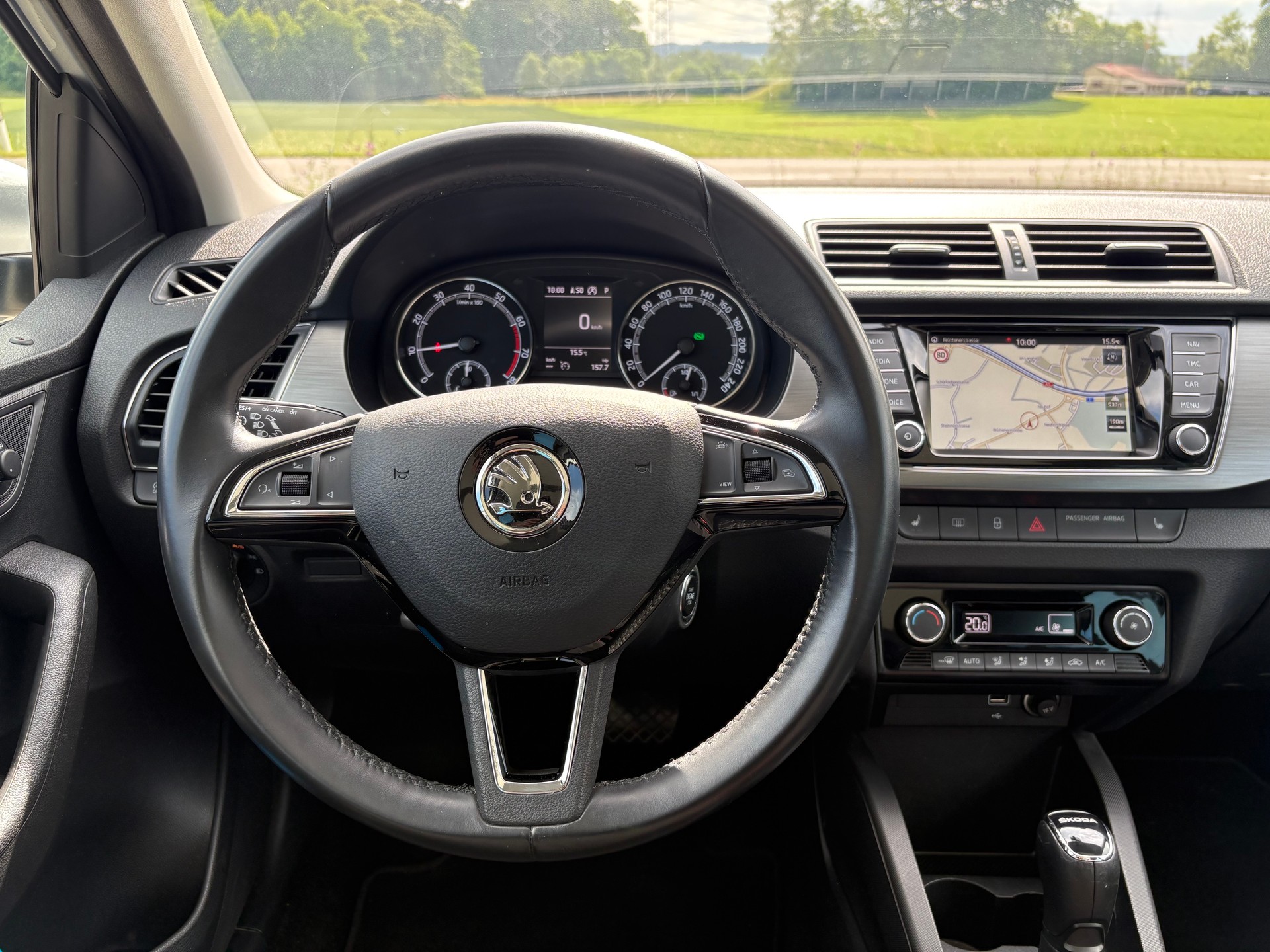 SKODA Fabia 1.0 TSI Ambition DSG-image-10