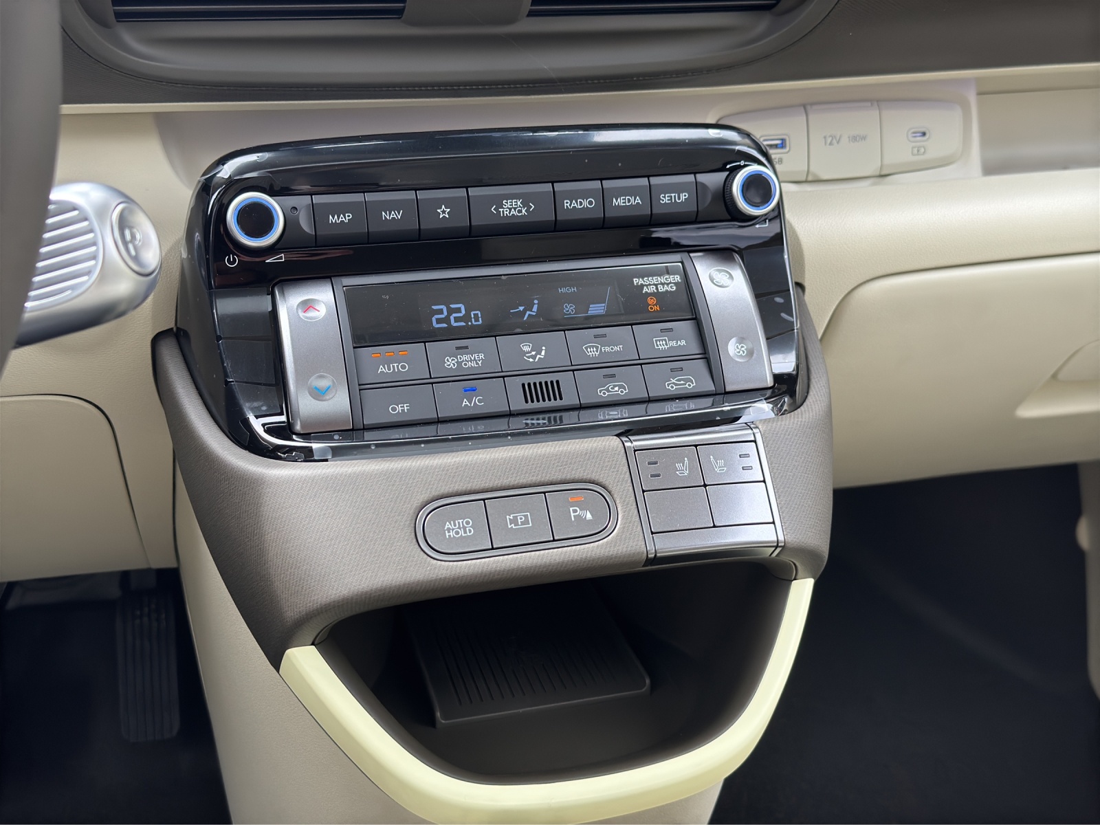 HYUNDAI Inster Electric Vertex 49kWh MY26-image-11