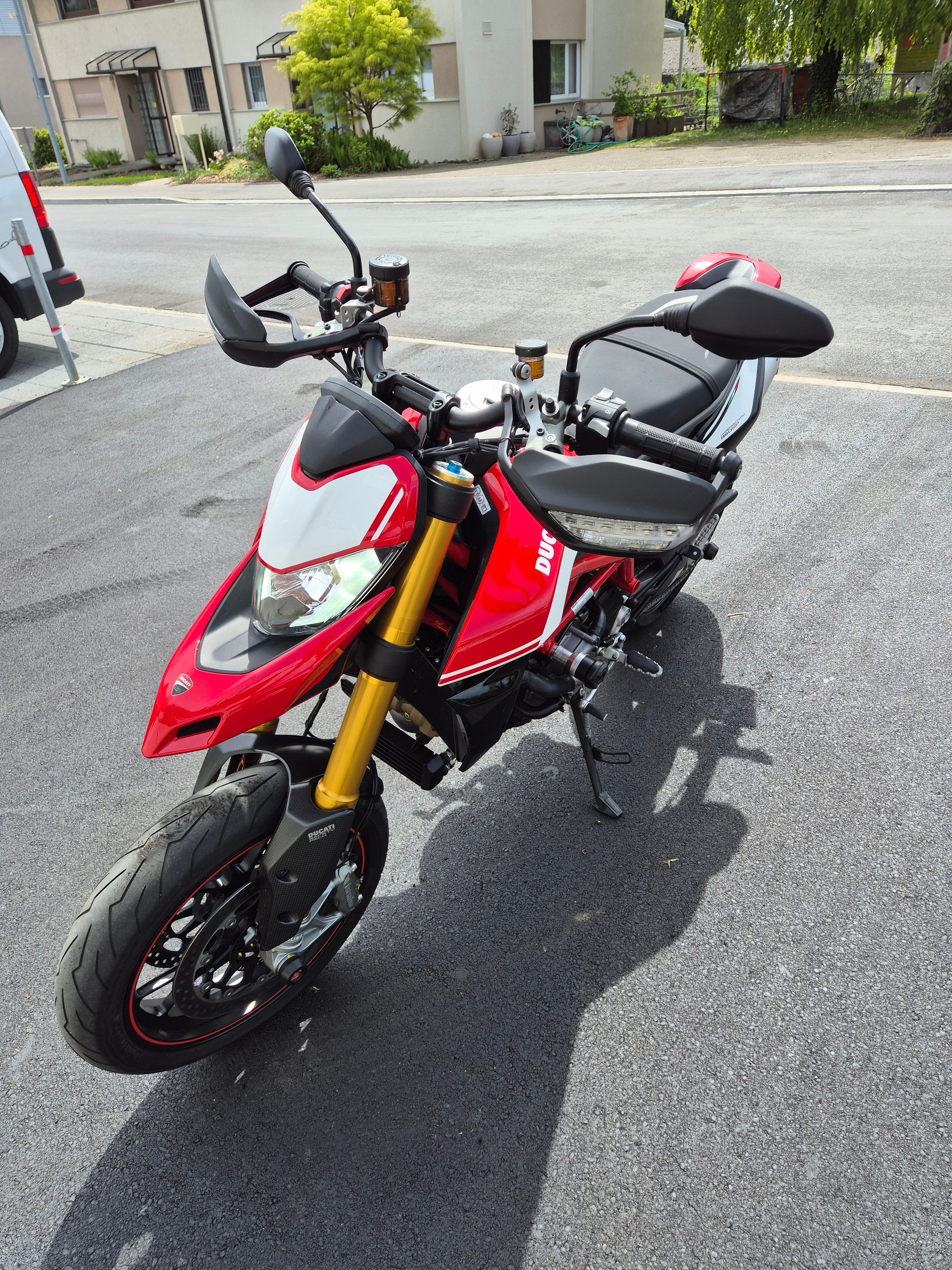 DUCATI Hypermotard 950 SP-image-3